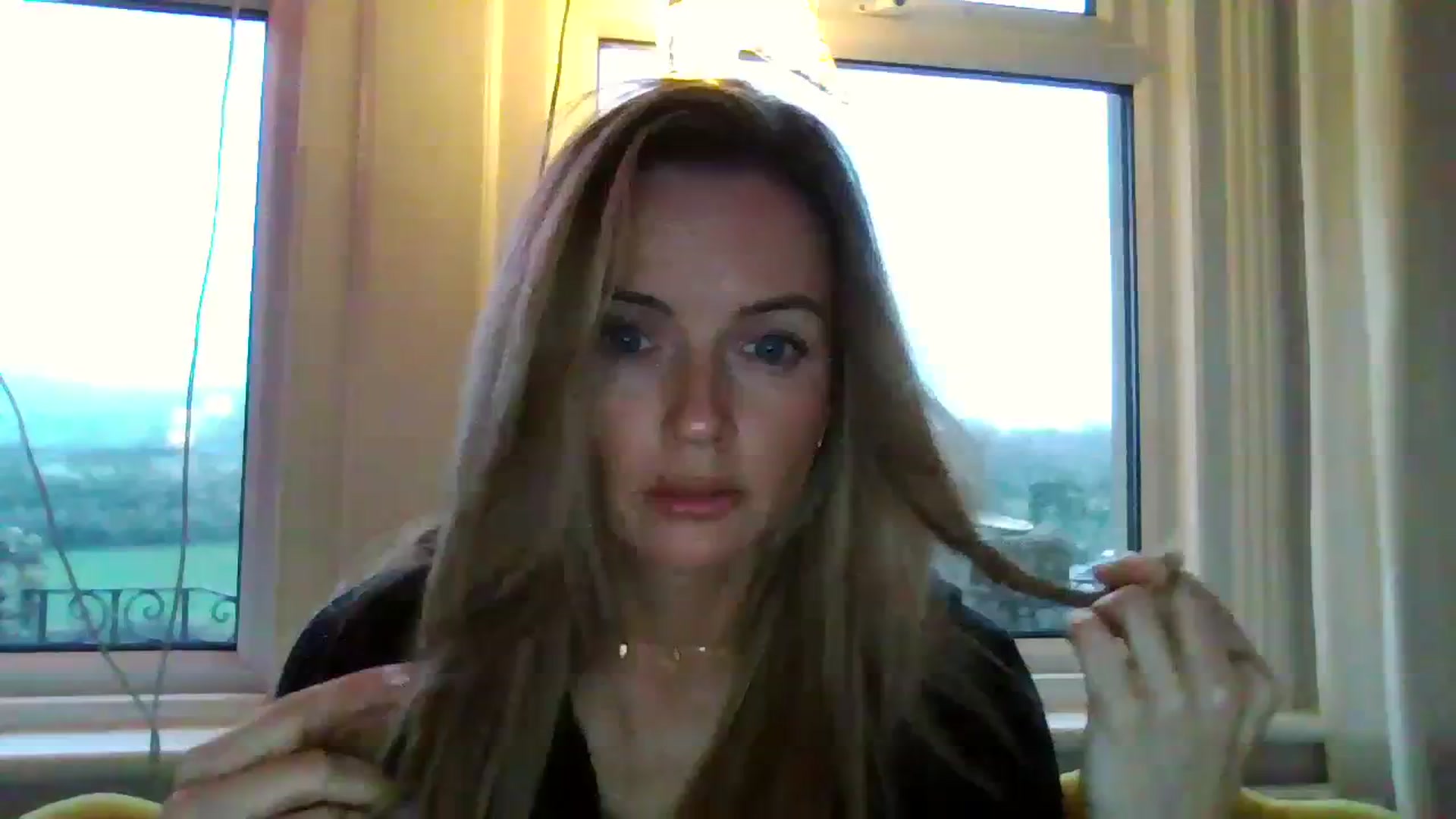 Gallery image thumbnail from Courtney's myfreecams stream on, 02/27/2024, 17:37 image 1 of 20