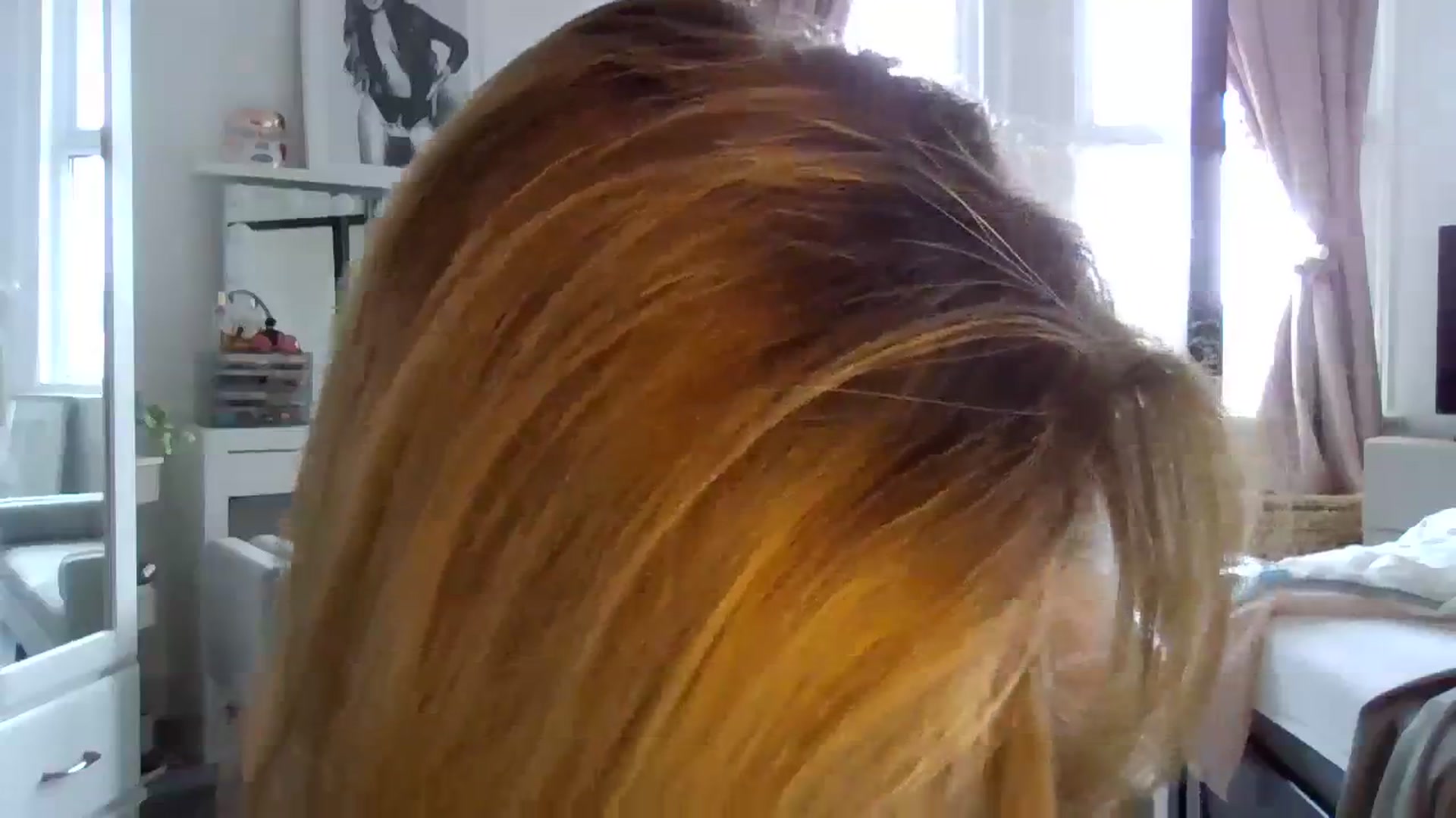 Gallery image thumbnail from Courtney's myfreecams stream on, 03/04/2024, 15:01 image 6 of 20