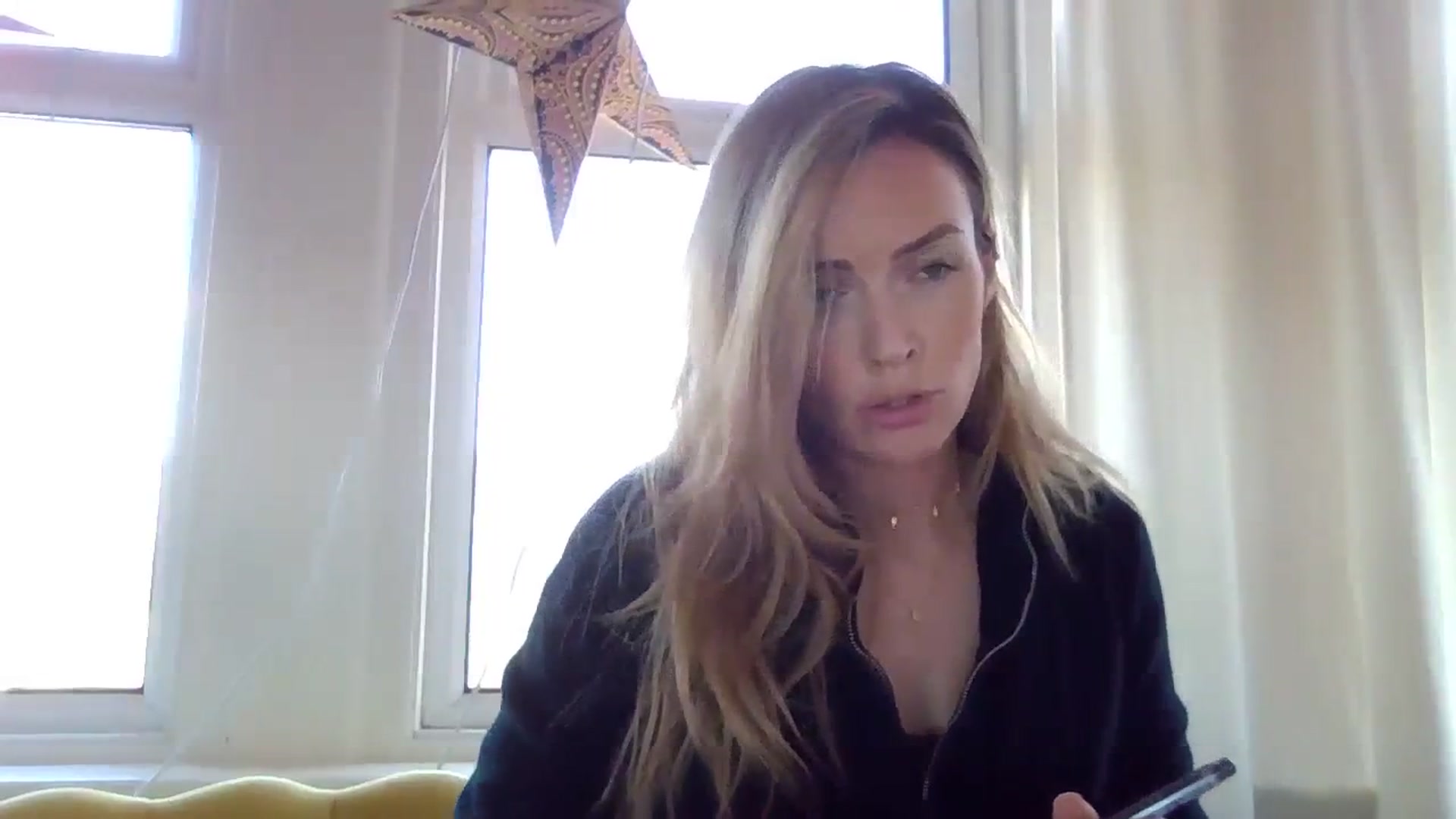 Gallery image thumbnail from Courtney's myfreecams stream on, 03/06/2024, 13:59 image 4 of 20