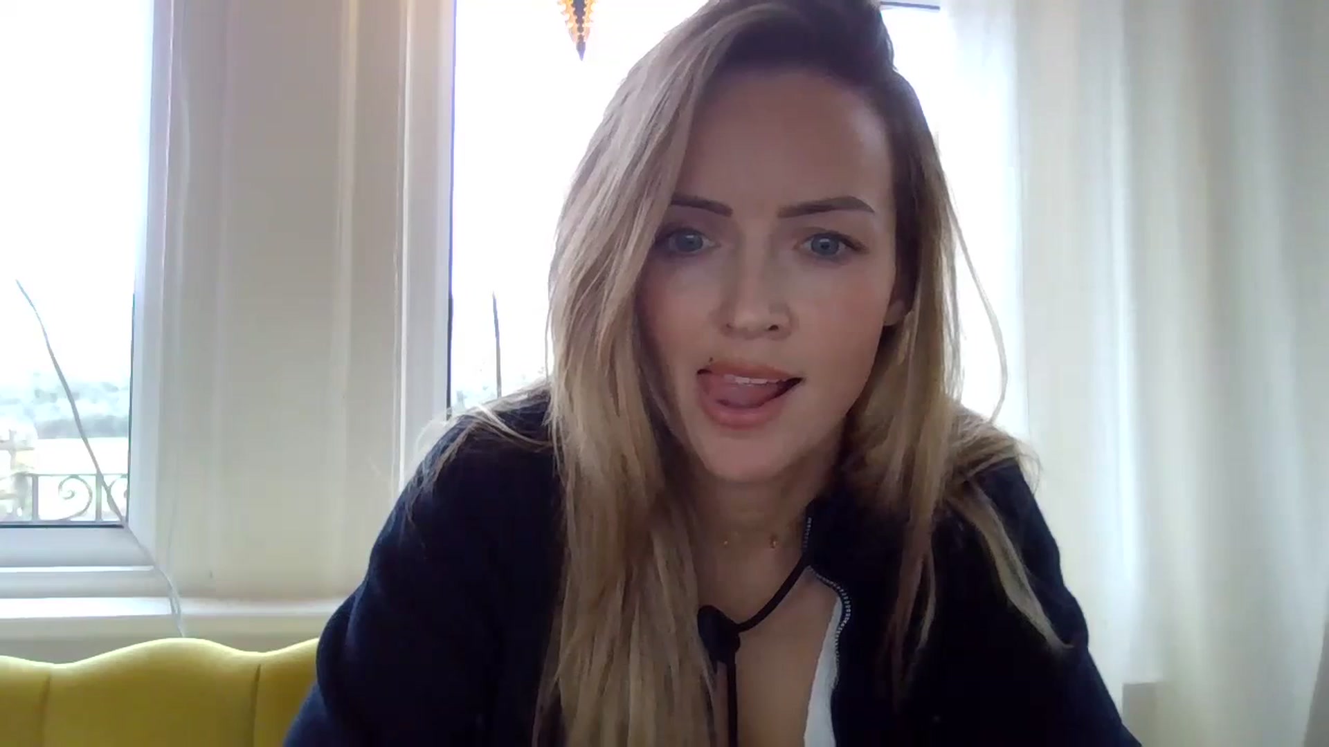 Gallery image thumbnail from Courtney's myfreecams stream on, 03/09/2024, 15:53 image 16 of 20