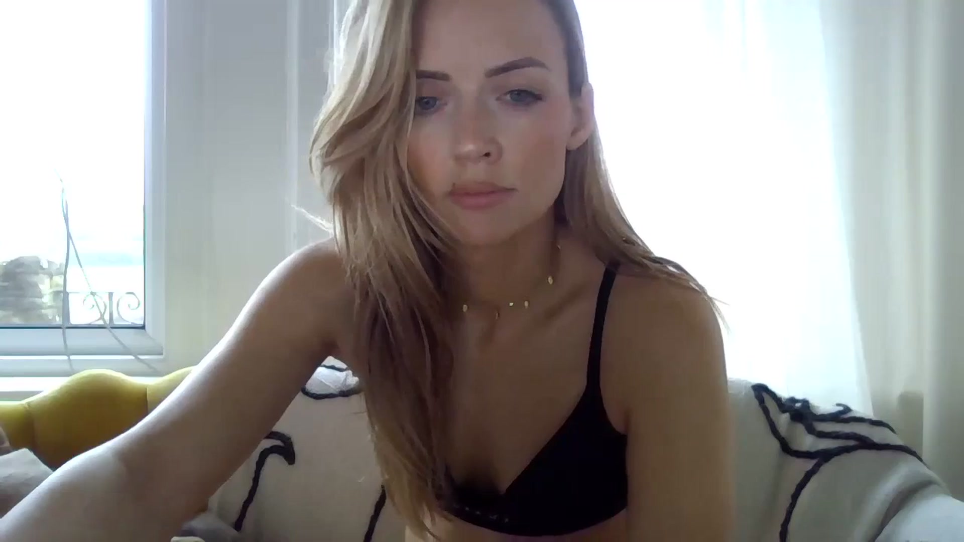 Gallery image thumbnail from Courtney's myfreecams stream on, 03/12/2024, 14:21 image 9 of 20