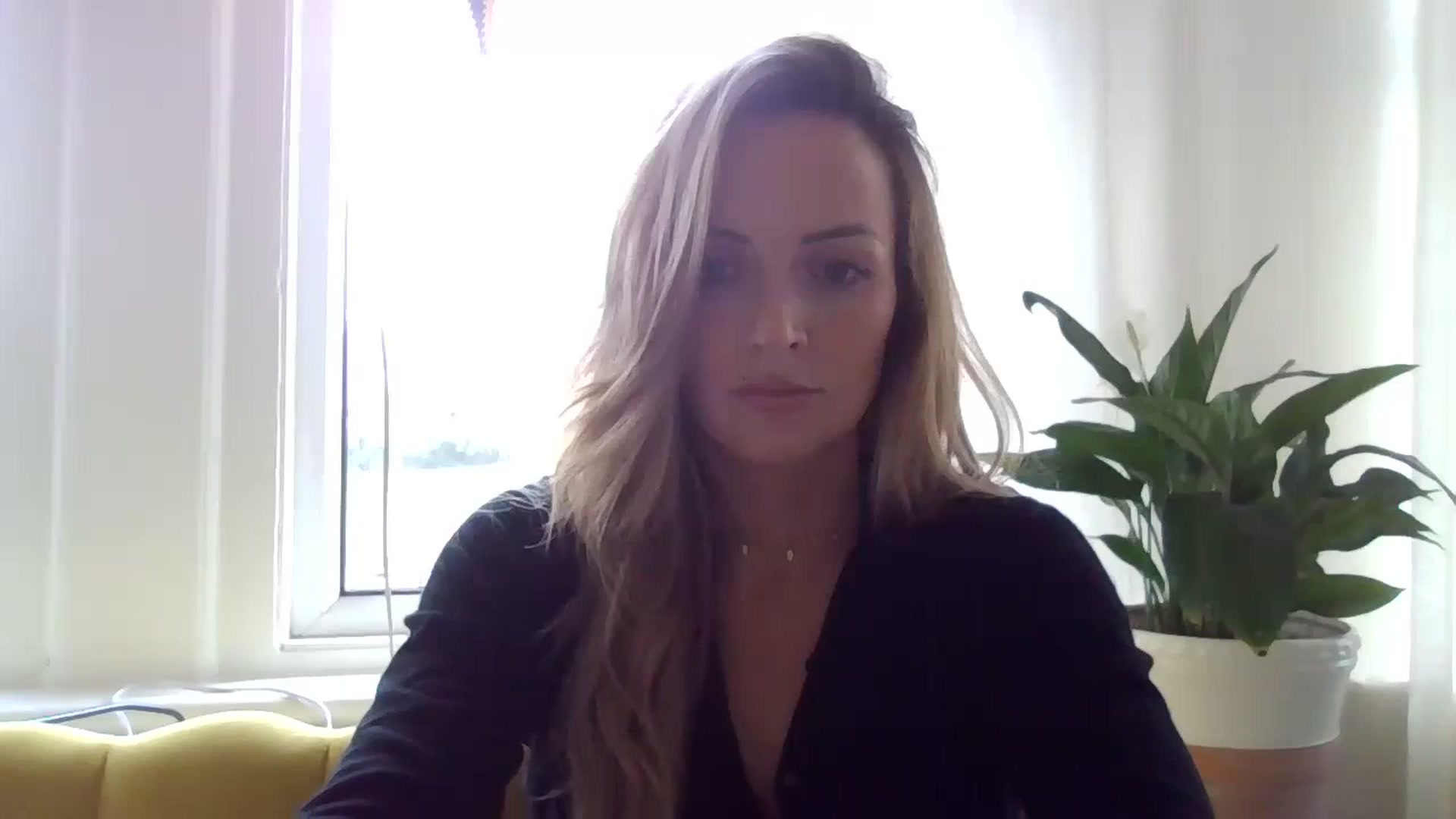 Gallery image thumbnail from Courtney's myfreecams stream on, 03/22/2024, 13:38 image 14 of 20