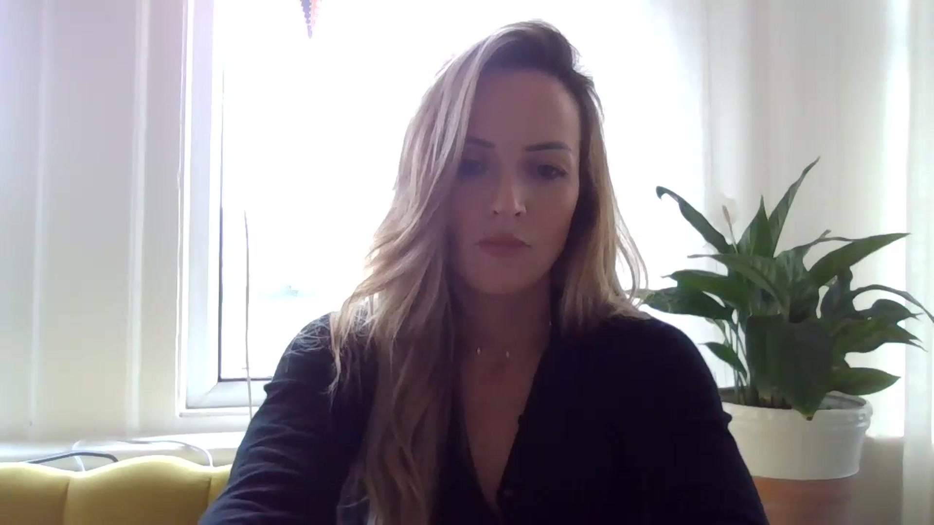 Gallery image thumbnail from Courtney's myfreecams stream on, 03/22/2024, 13:38 image 13 of 20