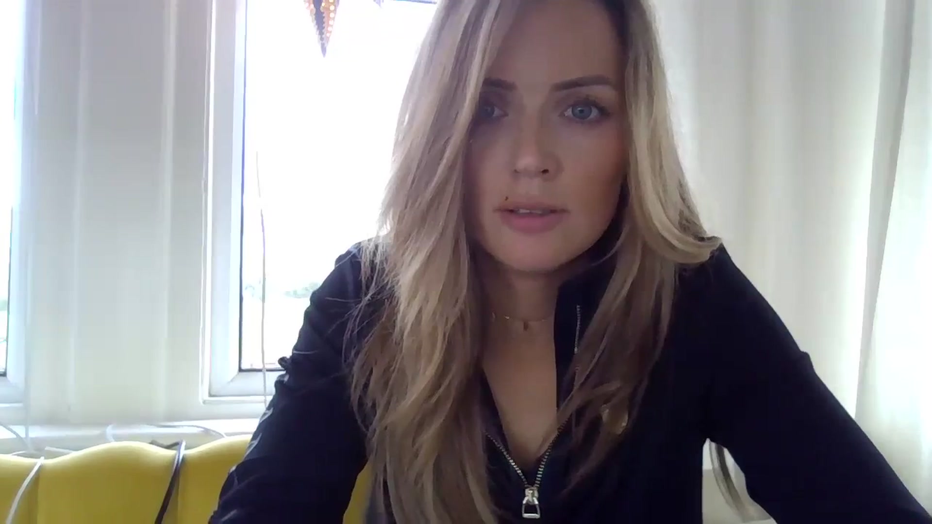 Gallery image thumbnail from Courtney's myfreecams stream on, 03/23/2024, 12:35 image 9 of 20