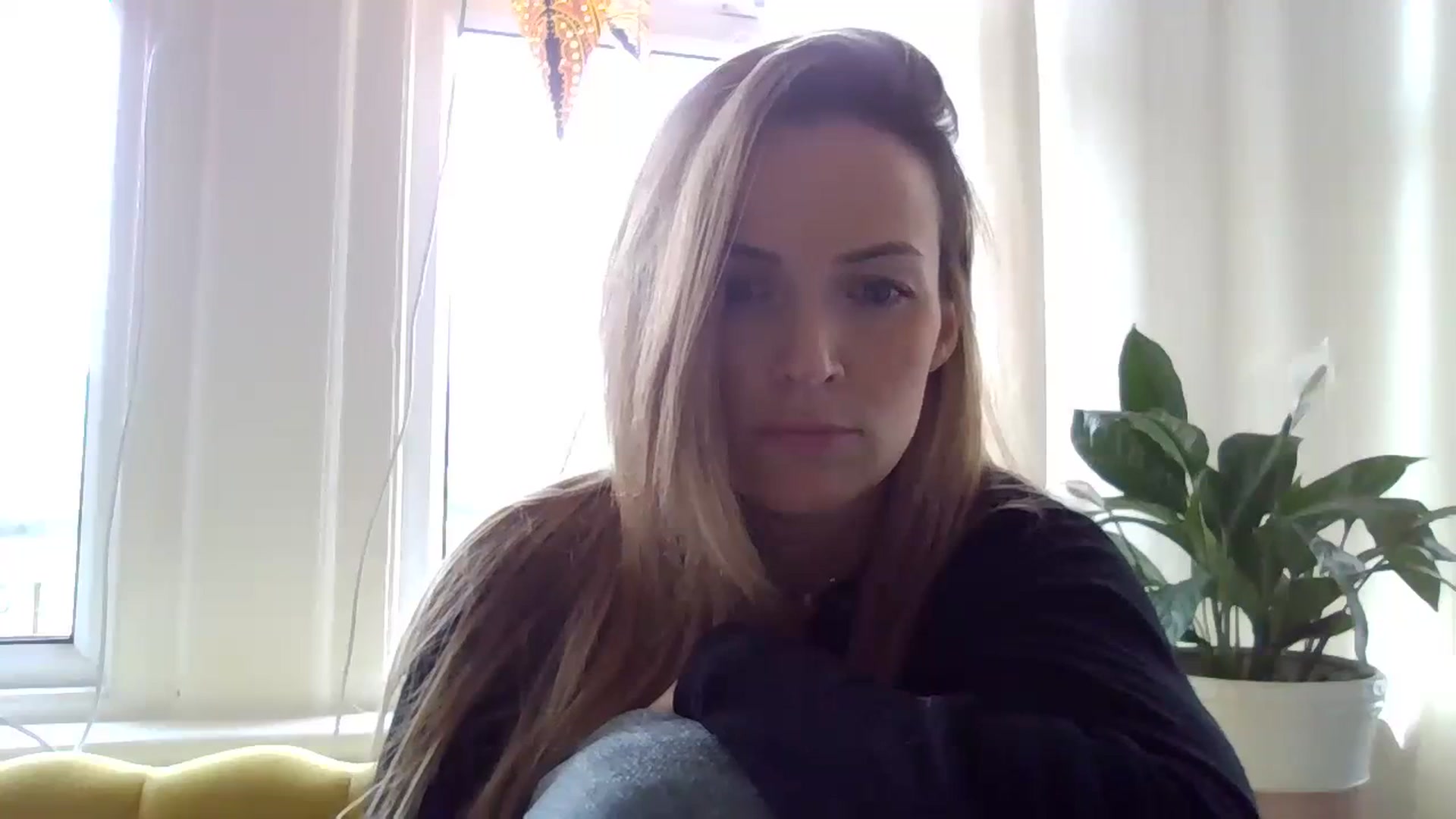 Gallery image thumbnail from Courtney's myfreecams stream on, 03/26/2024, 12:58 image 10 of 20