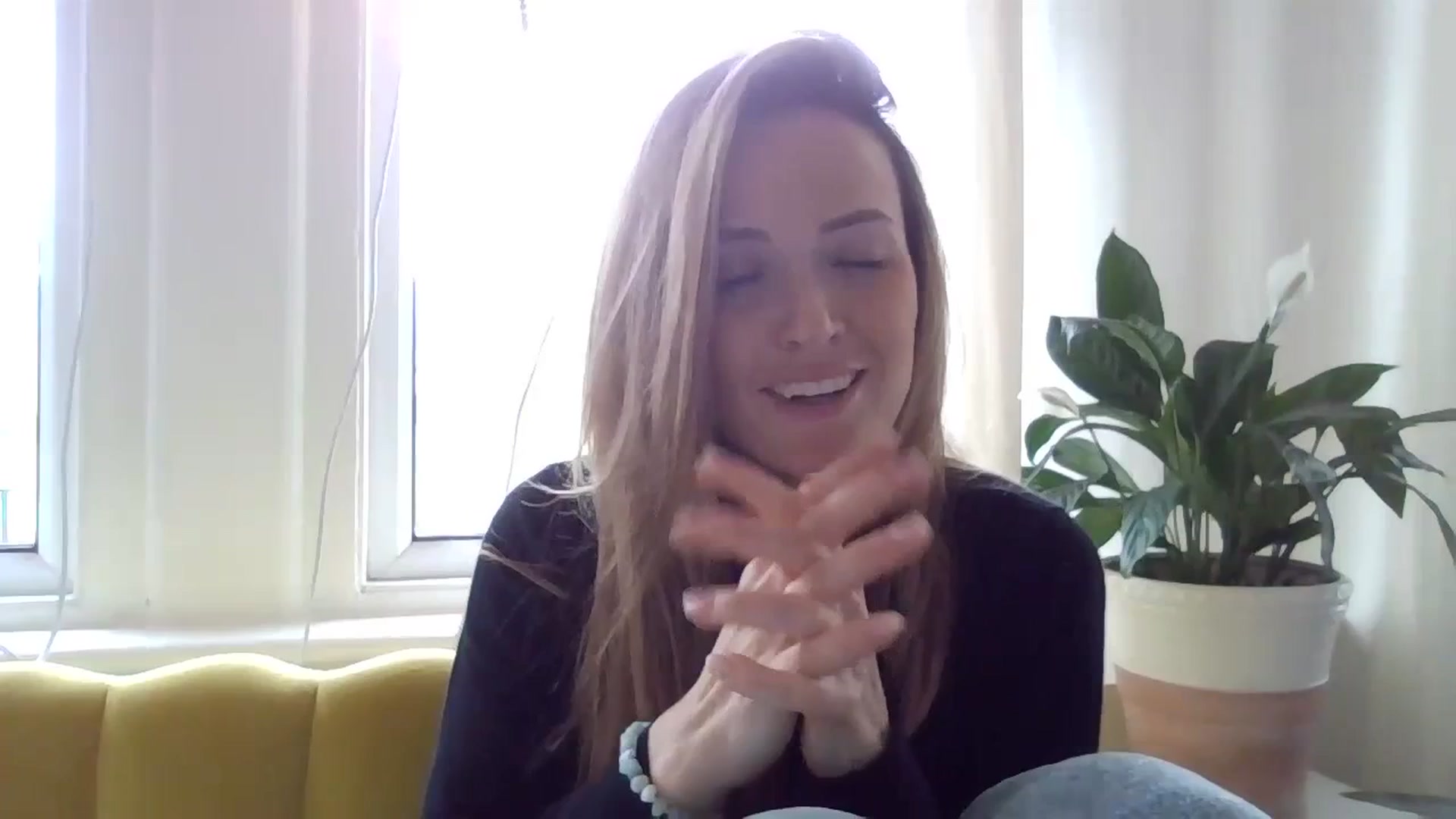 Gallery image thumbnail from Courtney's myfreecams stream on, 03/26/2024, 12:58 image 6 of 20