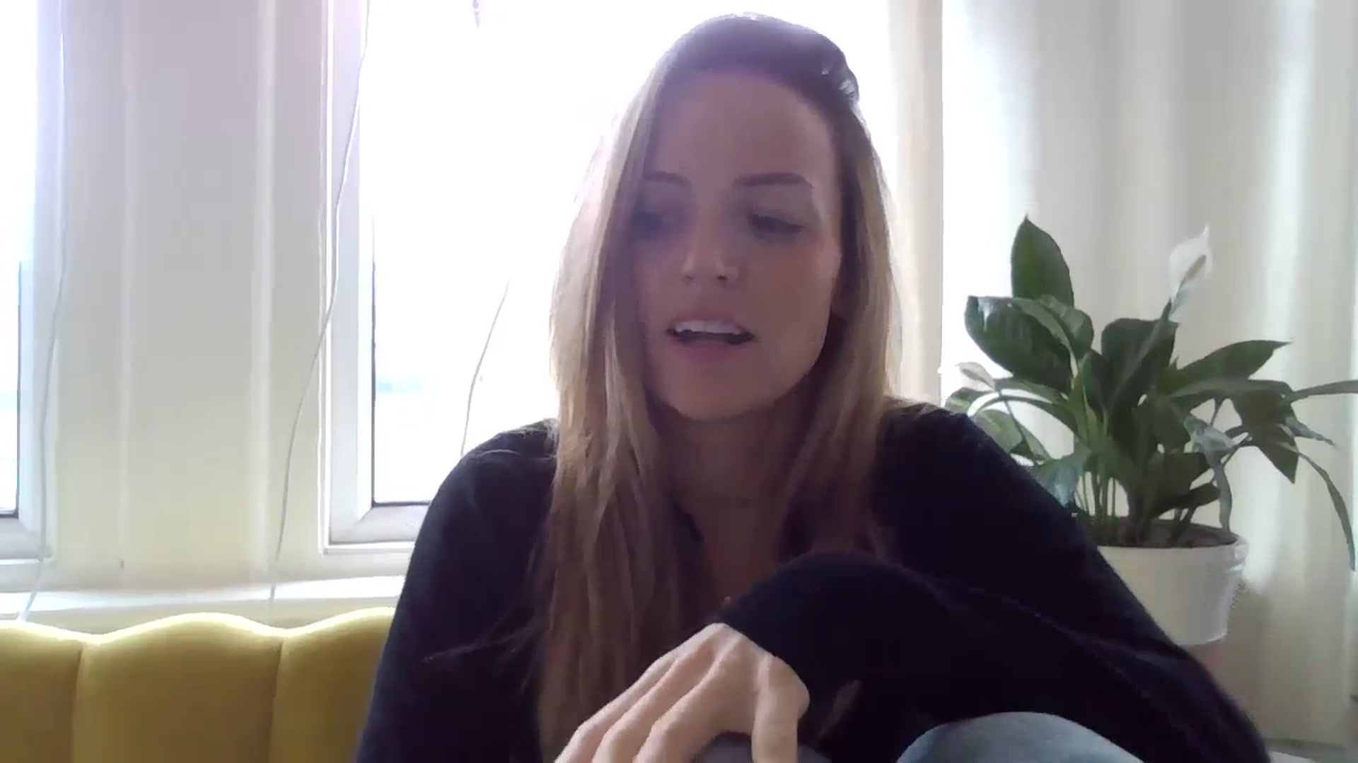Gallery image thumbnail from Courtney's myfreecams stream on, 03/26/2024, 12:58 image 8 of 20