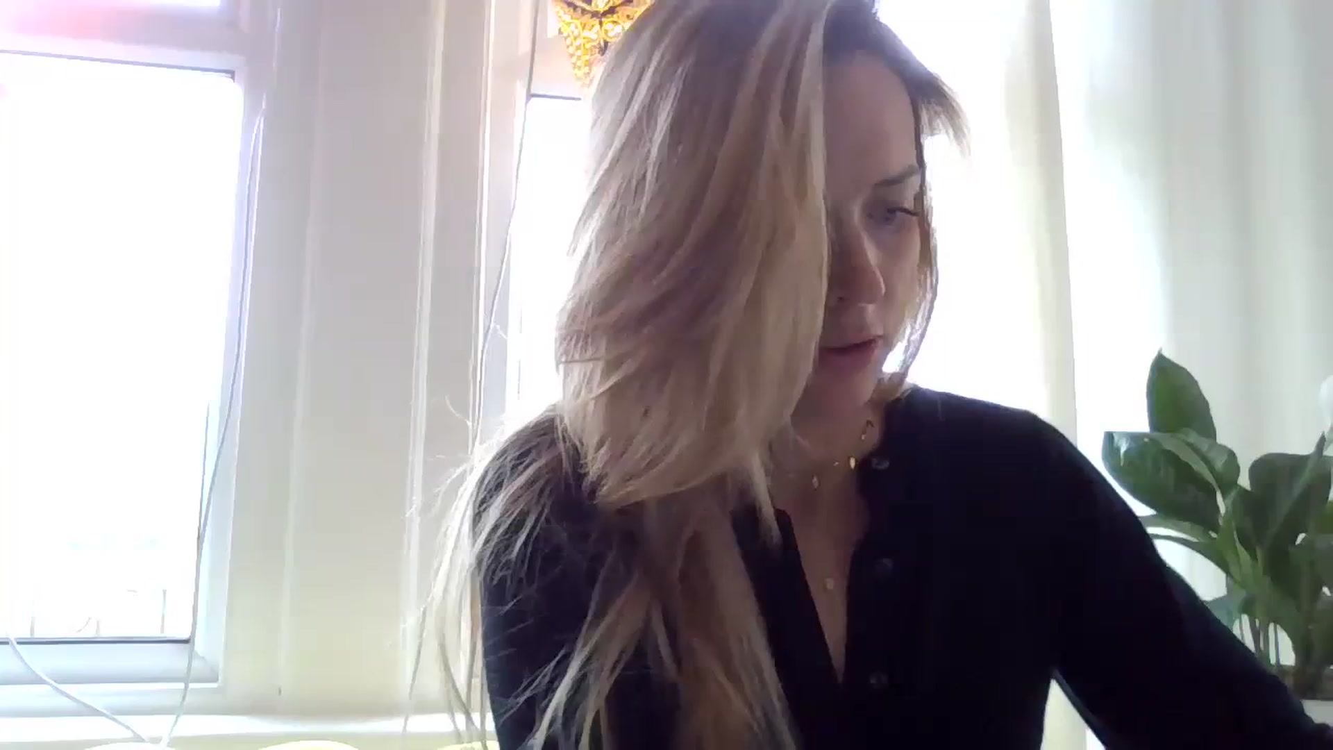 Gallery image thumbnail from Courtney's myfreecams stream on, 03/26/2024, 12:58 image 14 of 20