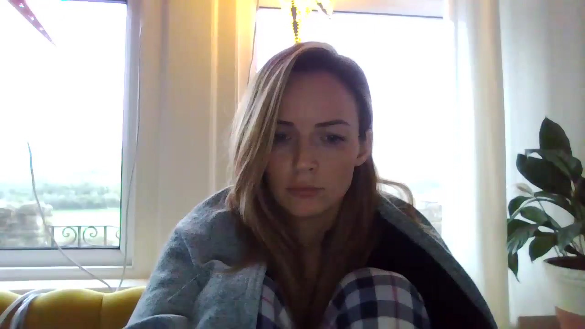 Gallery image thumbnail from Courtney's myfreecams stream on, 03/26/2024, 17:43 image 12 of 20