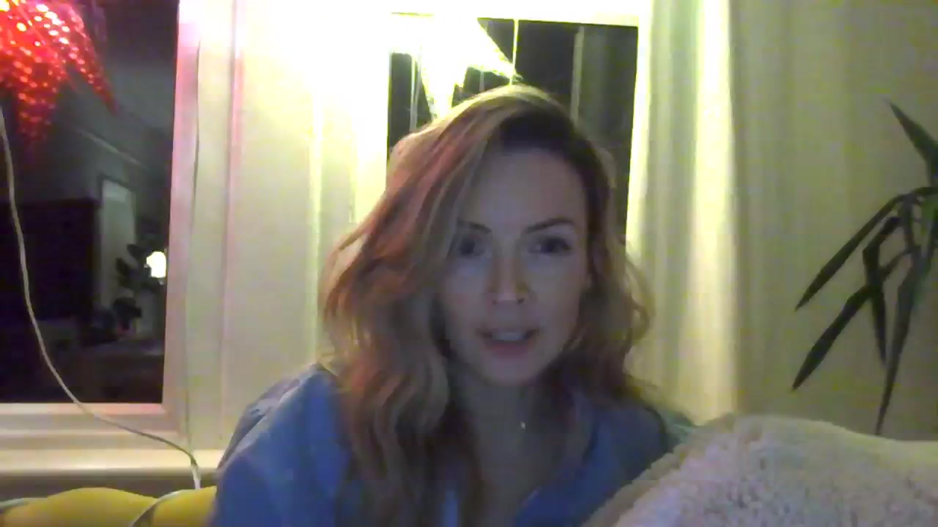 Gallery image thumbnail from Courtney's myfreecams stream on, 03/28/2024, 23:42 image 13 of 20