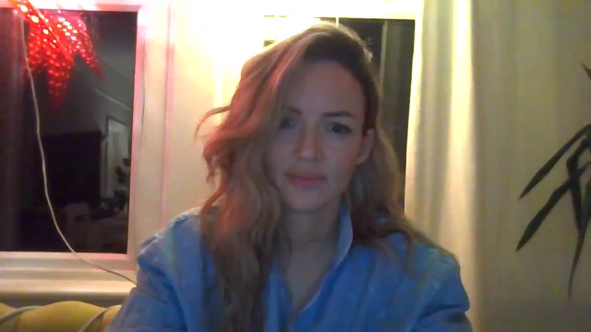 Gallery image thumbnail from Courtney's myfreecams stream on, 03/28/2024, 23:42 image 4 of 20