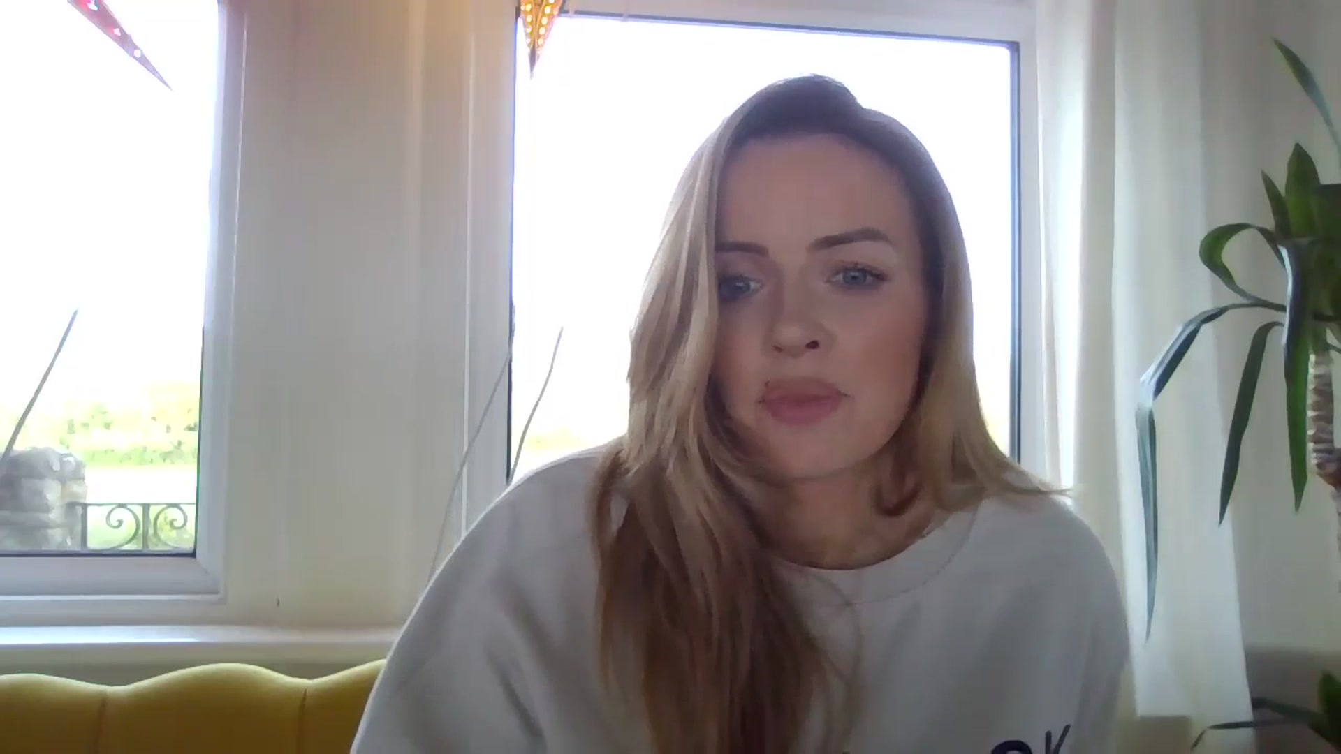 Gallery image thumbnail from Courtney's myfreecams stream on, 04/14/2024, 18:27 image 11 of 20