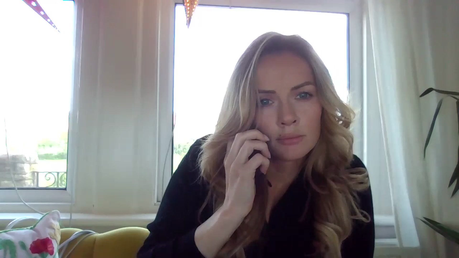 Gallery image thumbnail from Courtney's myfreecams stream on, 04/21/2024, 13:42 image 12 of 20