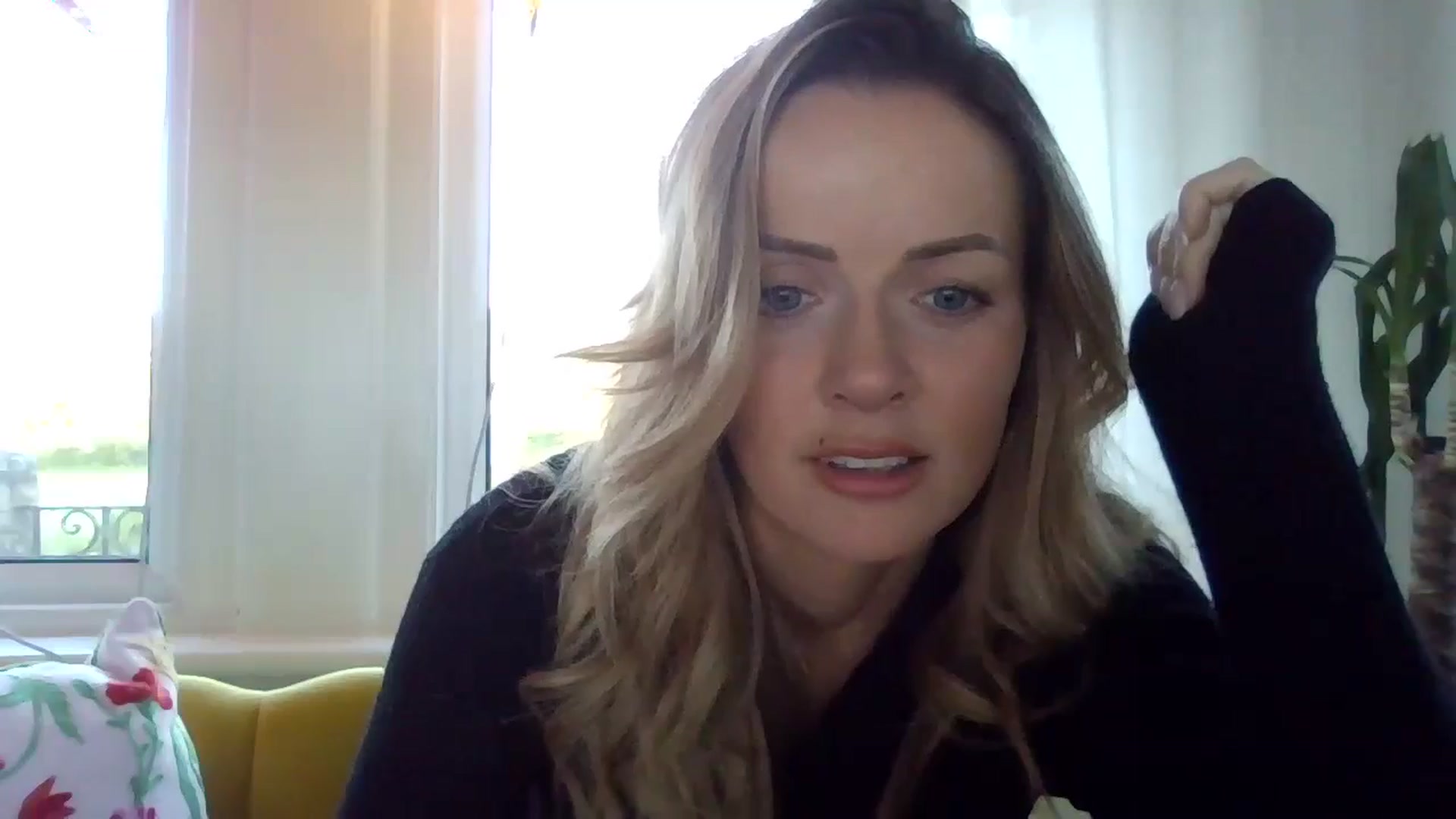 Gallery image thumbnail from Courtney's myfreecams stream on, 04/21/2024, 19:06 image 4 of 20