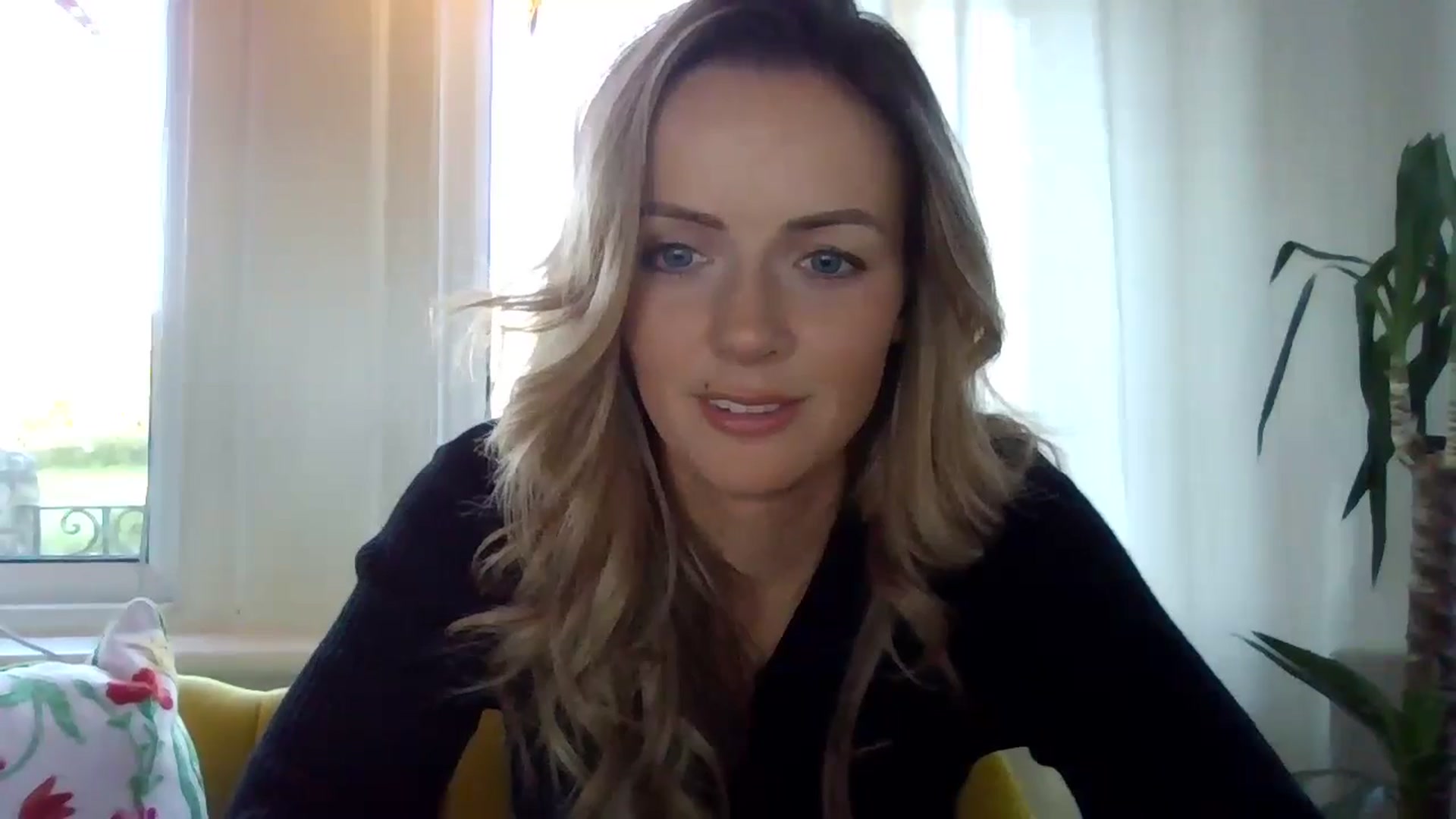 Gallery image thumbnail from Courtney's myfreecams stream on, 04/21/2024, 19:06 image 5 of 20