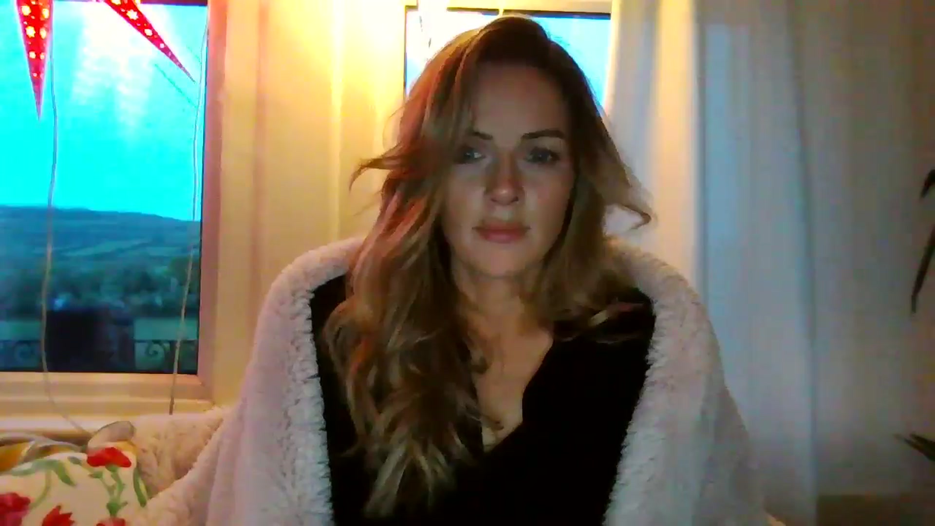 Gallery image thumbnail from Courtney's myfreecams stream on, 04/21/2024, 19:52 image 9 of 20