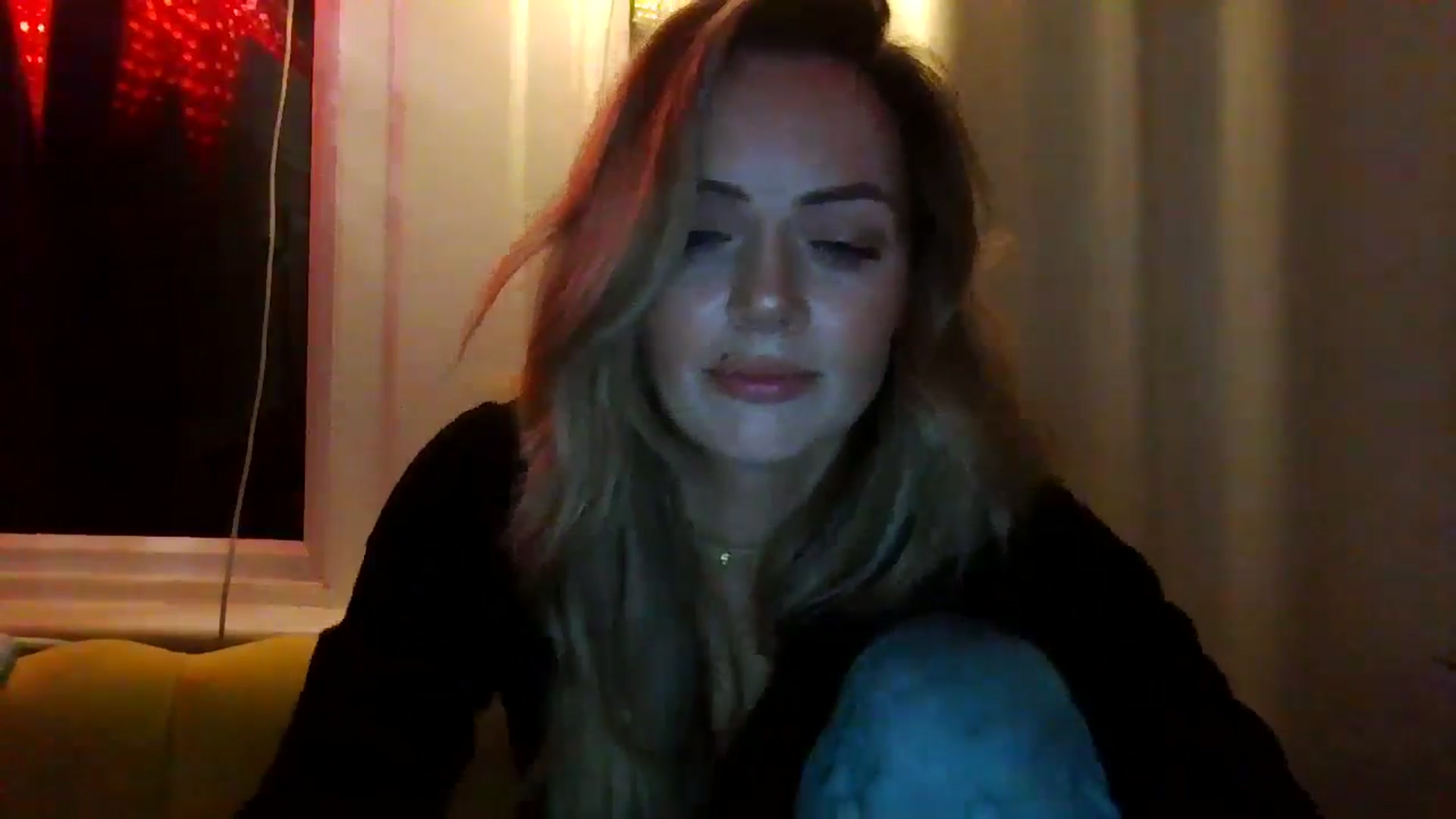 Gallery image thumbnail from Courtney's myfreecams stream on, 04/28/2024, 23:08 image 11 of 20