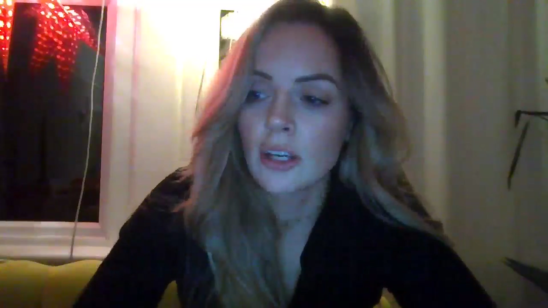 Gallery image thumbnail from Courtney's myfreecams stream on, 04/28/2024, 23:08 image 17 of 20