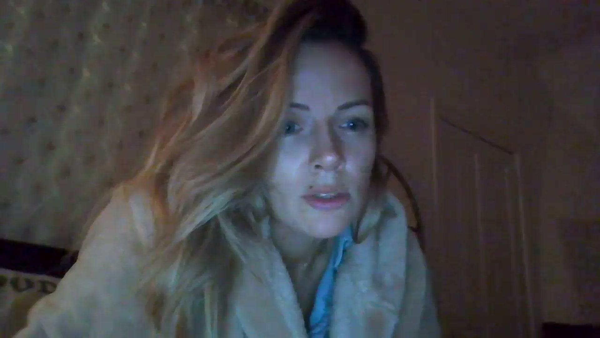 Gallery image thumbnail from Courtney's myfreecams stream on, 04/28/2024, 23:29 image 20 of 20