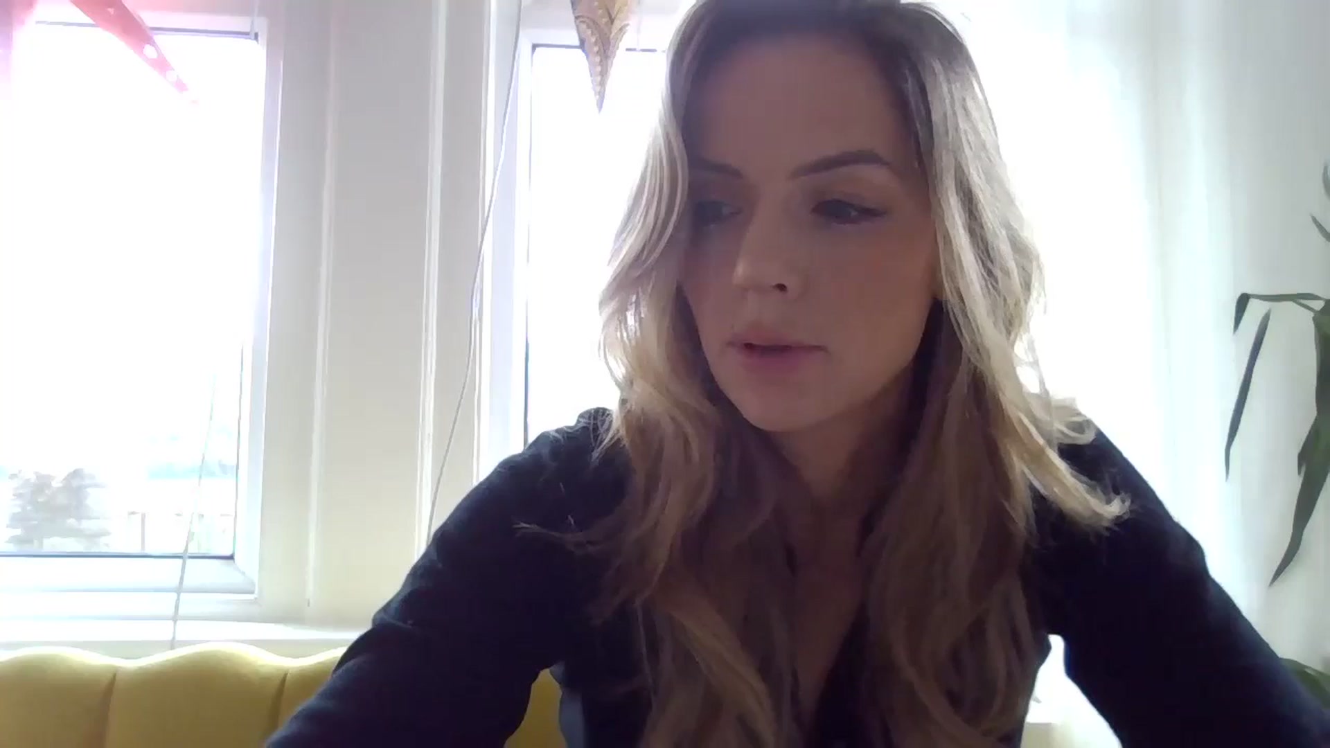 Gallery image thumbnail from Courtney's myfreecams stream on, 04/29/2024, 08:28 image 1 of 20