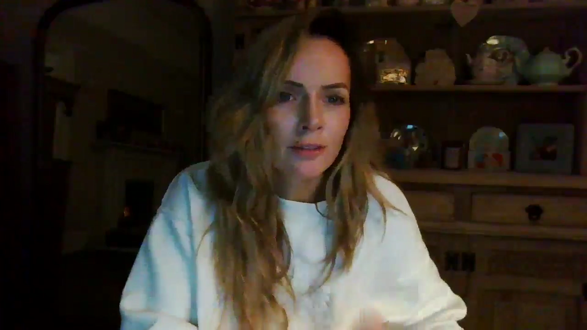Gallery image thumbnail from Courtney's myfreecams stream on, 04/29/2024, 23:19 image 12 of 20