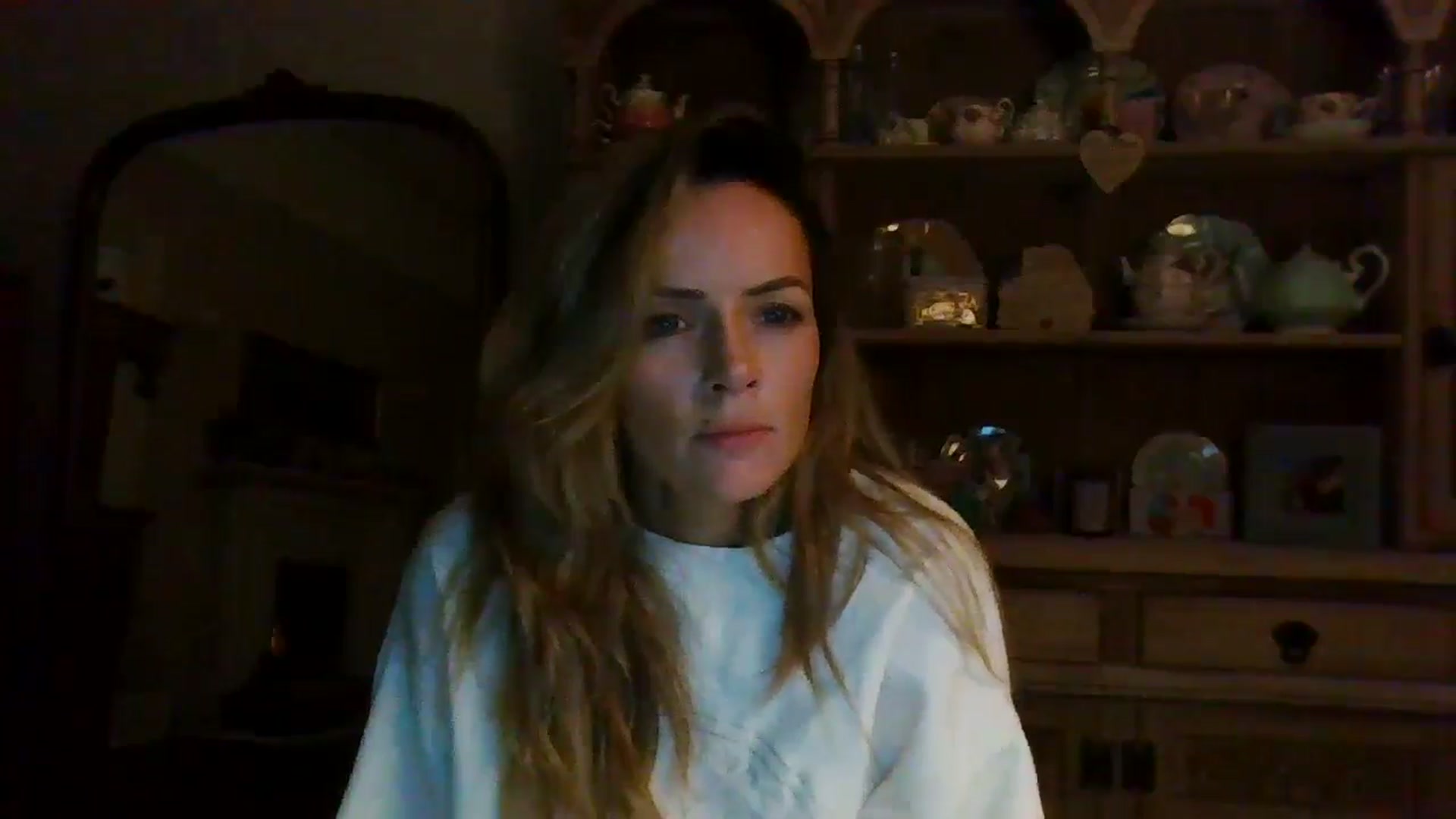Gallery image thumbnail from Courtney's myfreecams stream on, 04/29/2024, 23:19 image 7 of 20