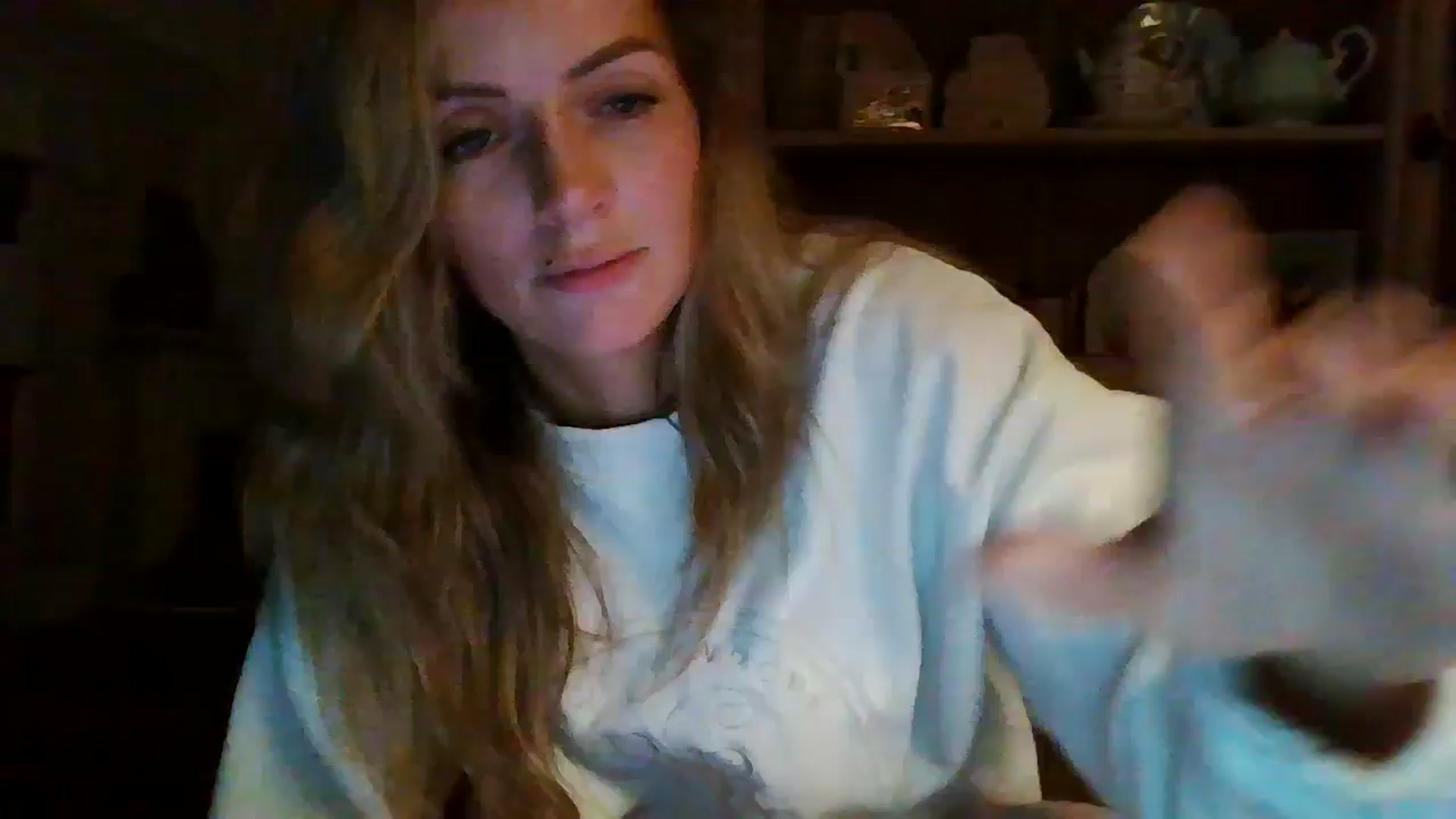 Gallery image thumbnail from Courtney's myfreecams stream on, 04/29/2024, 23:42 image 1 of 20