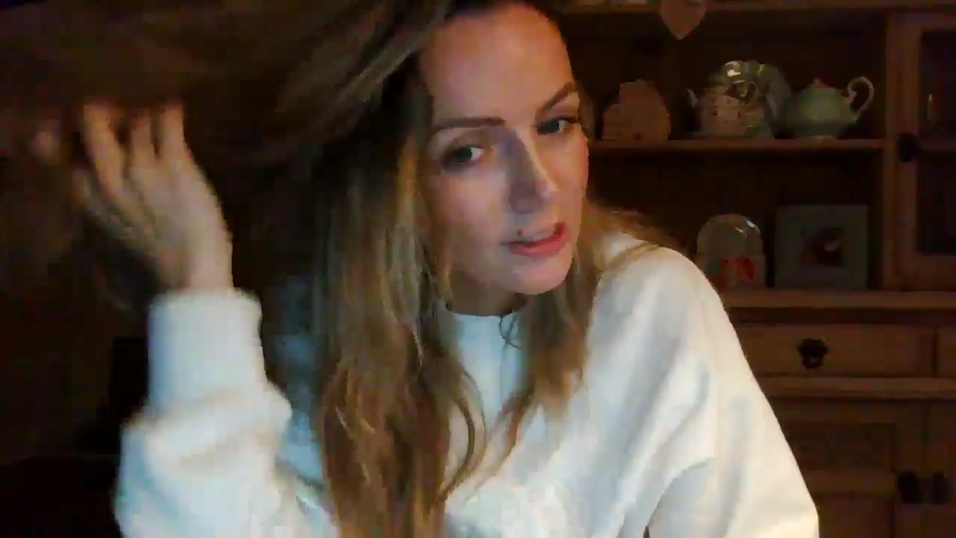 Gallery image thumbnail from Courtney's myfreecams stream on, 04/29/2024, 23:42 image 2 of 20