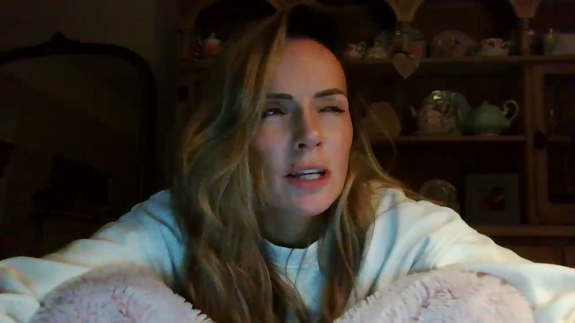 Gallery image thumbnail from Courtney's myfreecams stream on, 04/29/2024, 23:42 image 11 of 20