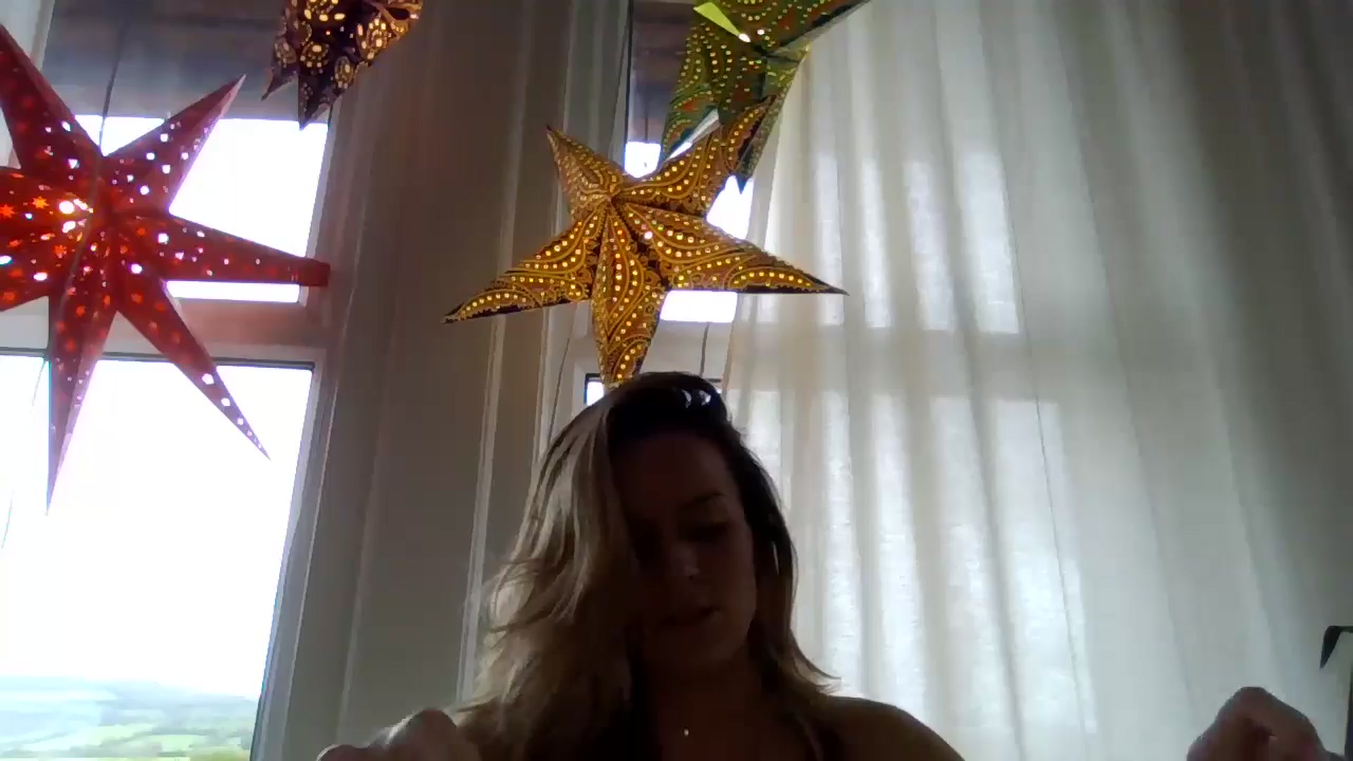 Gallery image thumbnail from Courtney's myfreecams stream on, 05/01/2024, 13:12 image 17 of 20