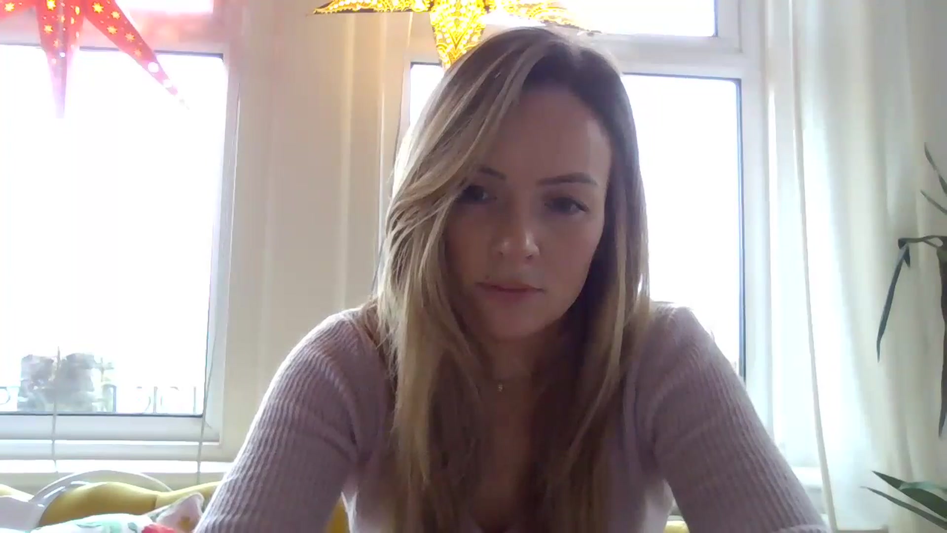 Gallery image thumbnail from Courtney's myfreecams stream on, 05/02/2024, 10:59 image 12 of 20