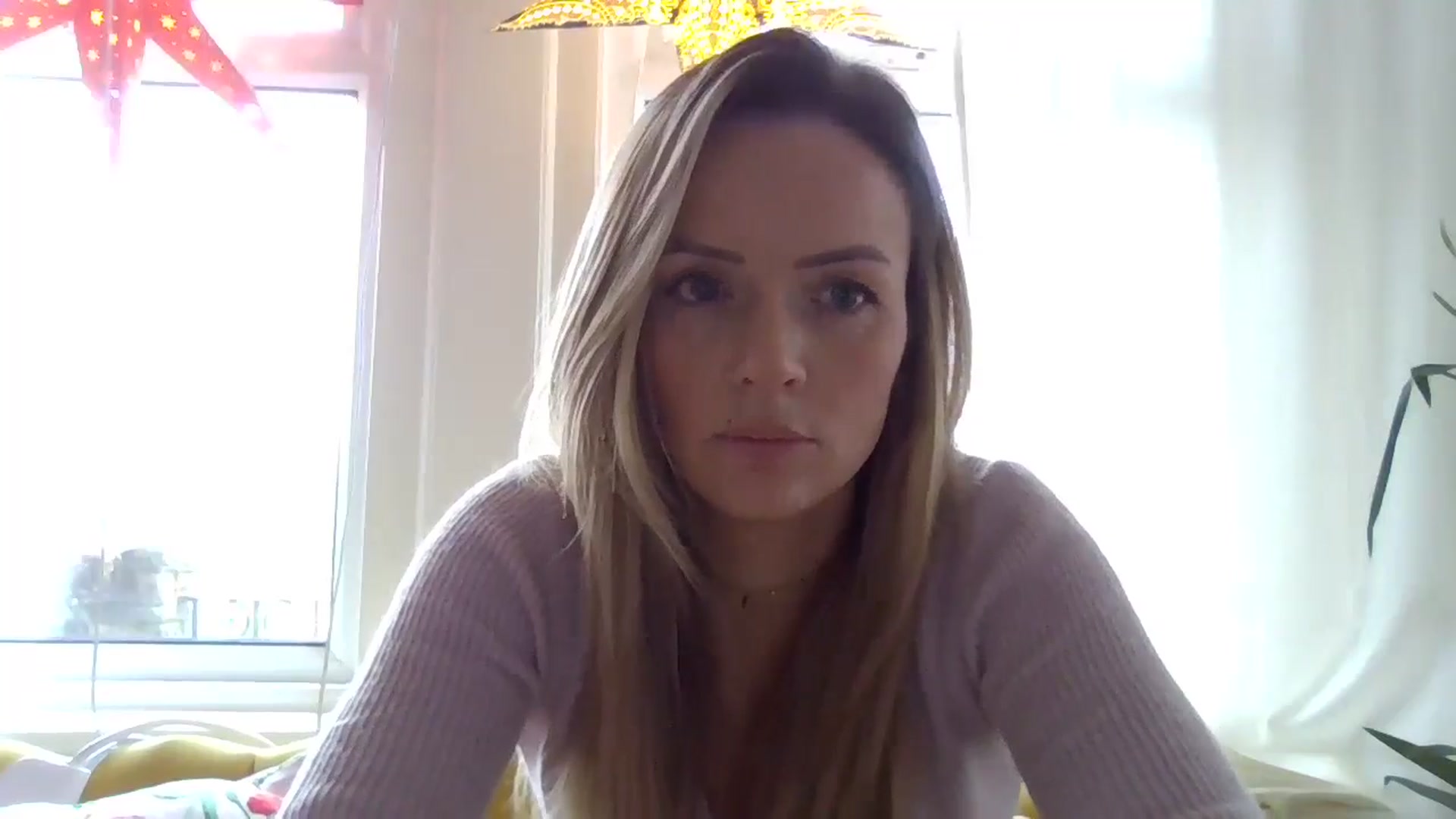 Gallery image thumbnail from Courtney's myfreecams stream on, 05/02/2024, 11:10 image 18 of 20