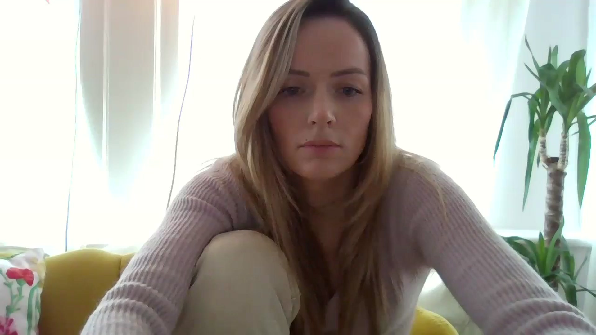 Gallery image thumbnail from Courtney's myfreecams stream on, 05/02/2024, 12:49 image 1 of 20