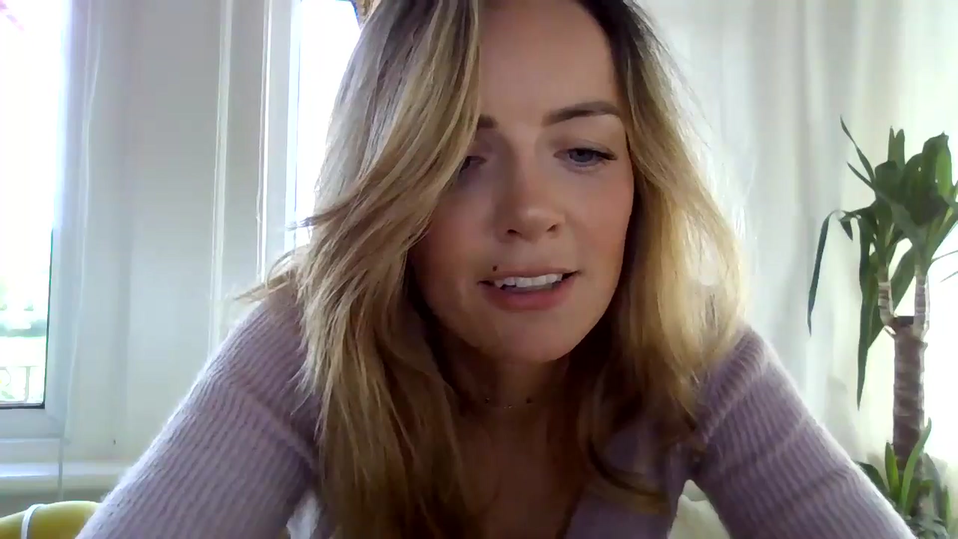 Gallery image thumbnail from Courtney's myfreecams stream on, 05/04/2024, 11:01 image 15 of 20