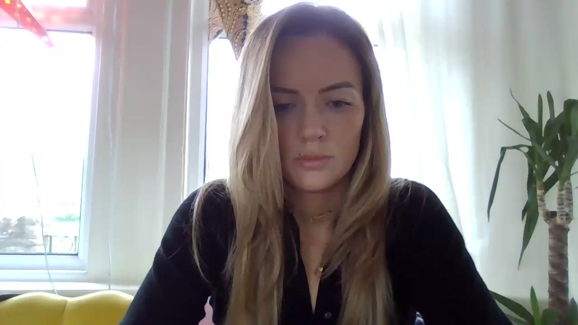 Gallery image thumbnail from Courtney's myfreecams stream on, 05/05/2024, 16:14 image 2 of 20