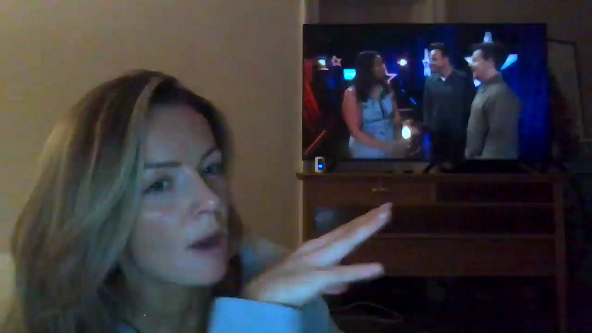 Gallery image thumbnail from Courtney's myfreecams stream on, 05/05/2024, 21:43 image 11 of 20