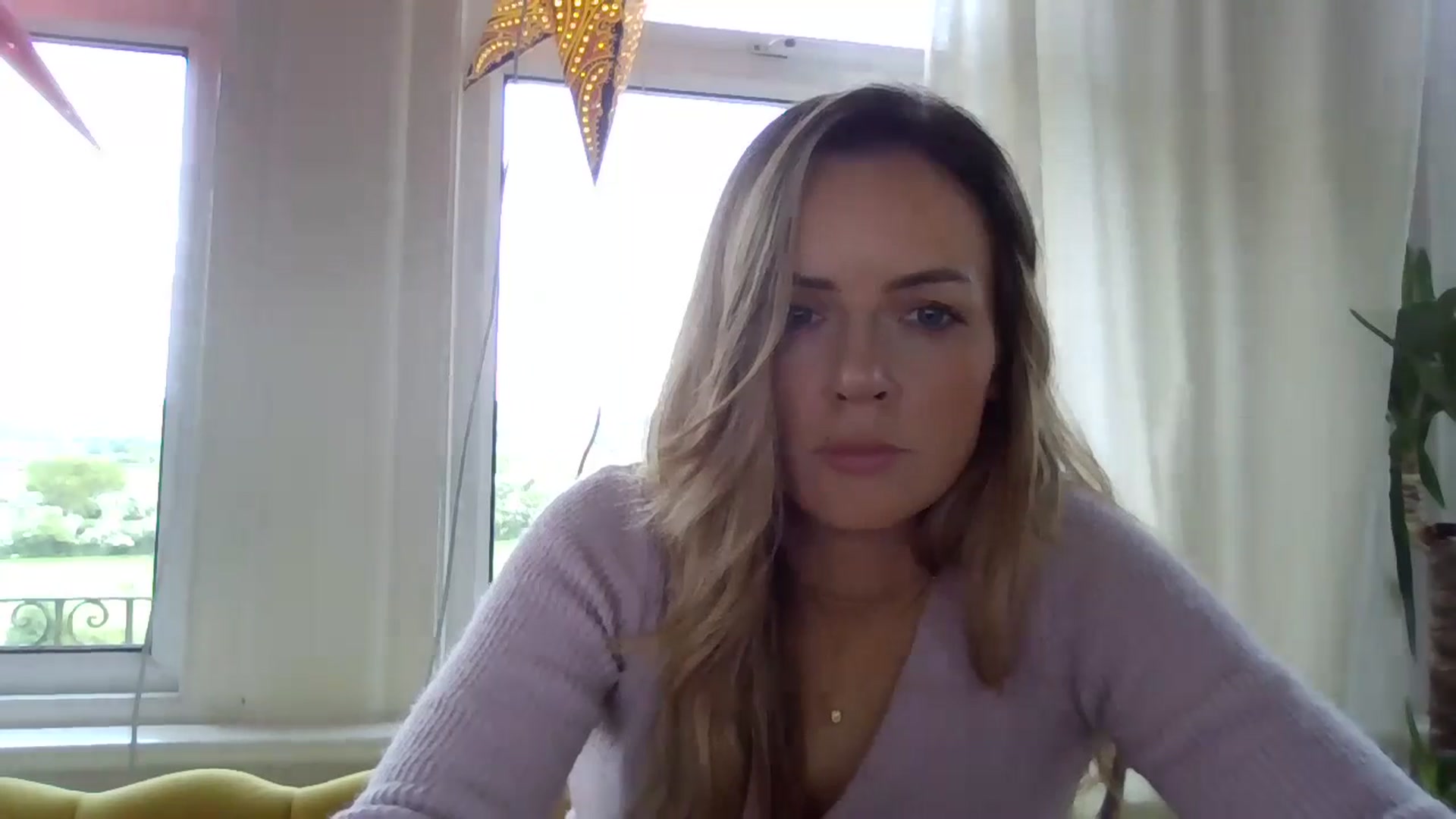Gallery image thumbnail from Courtney's myfreecams stream on, 05/06/2024, 13:51 image 19 of 20