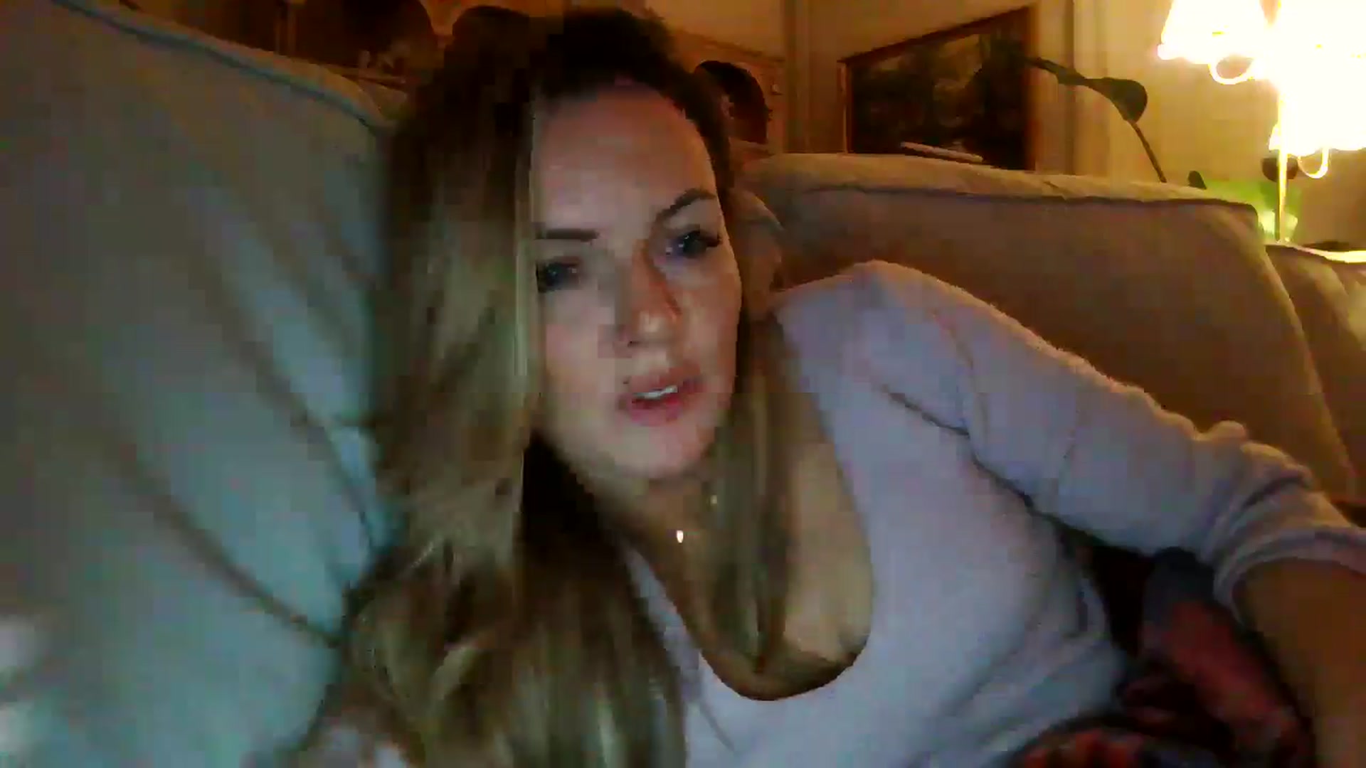 Gallery image thumbnail from Courtney's myfreecams stream on, 05/06/2024, 21:40 image 14 of 20