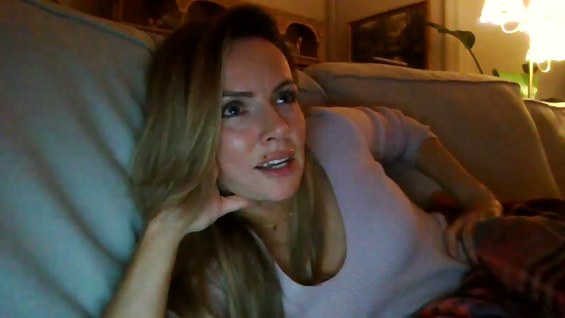 Gallery image thumbnail from Courtney's myfreecams stream on, 05/06/2024, 21:40 image 13 of 20