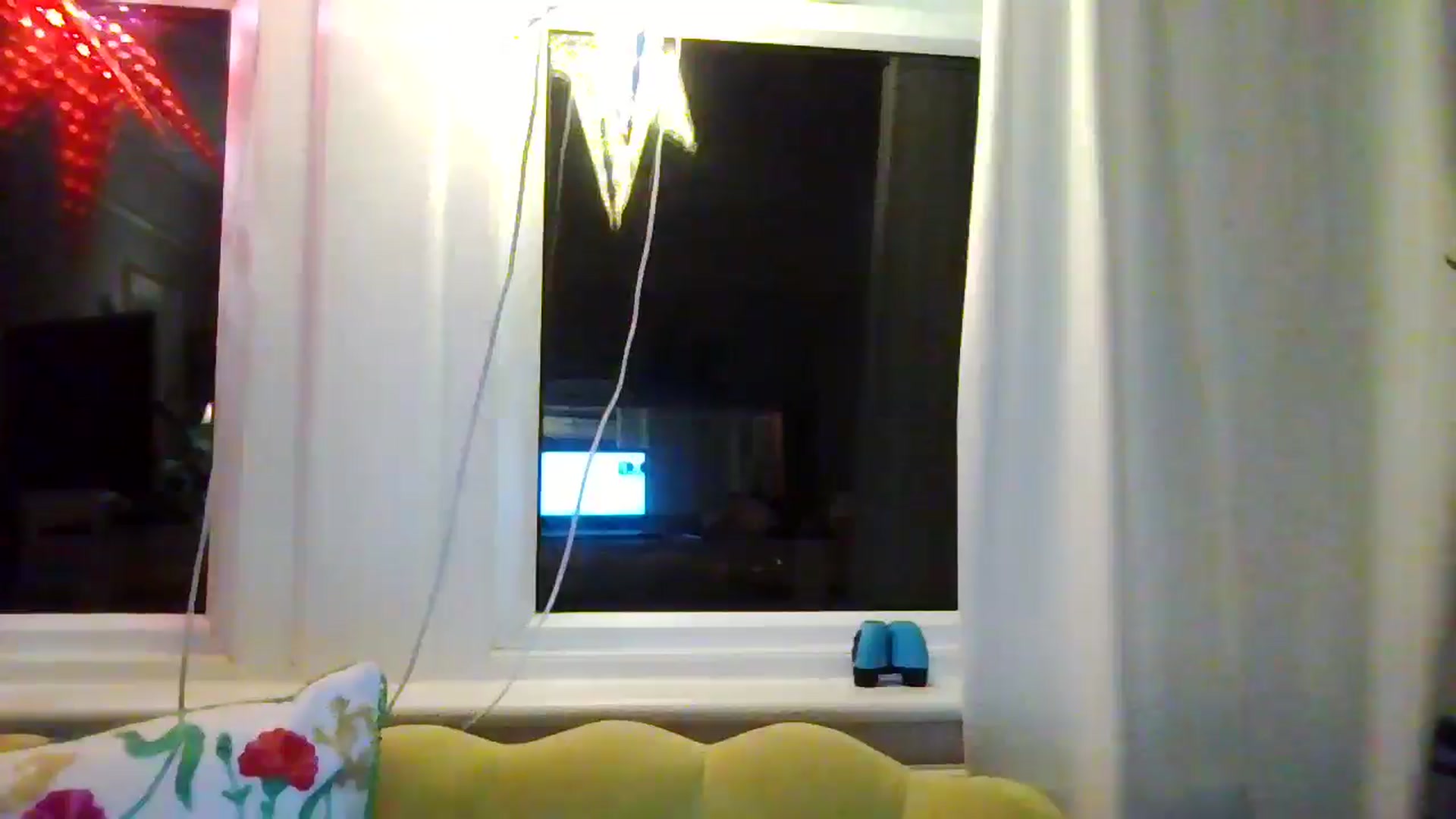 Gallery image thumbnail from Courtney's myfreecams stream on, 05/06/2024, 21:40 image 15 of 20
