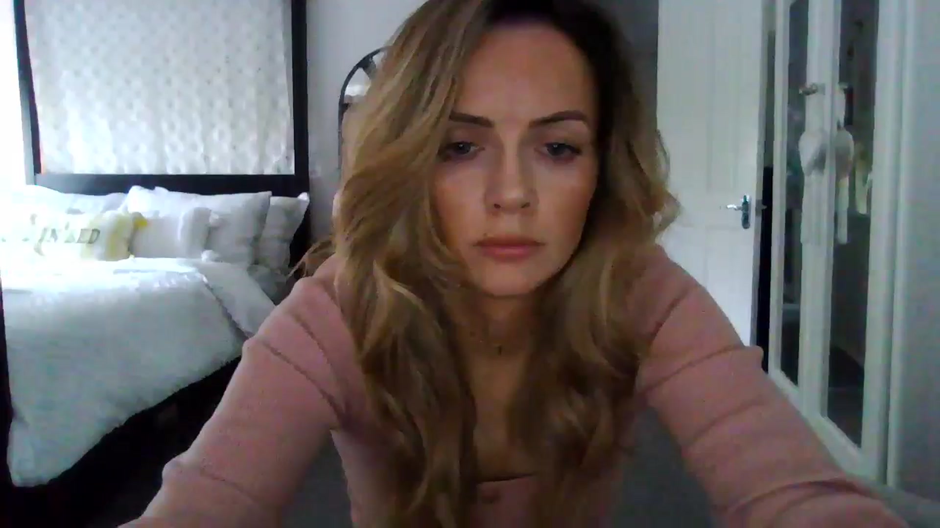 Gallery image thumbnail from Courtney's myfreecams stream on, 05/07/2024, 15:07 image 14 of 20