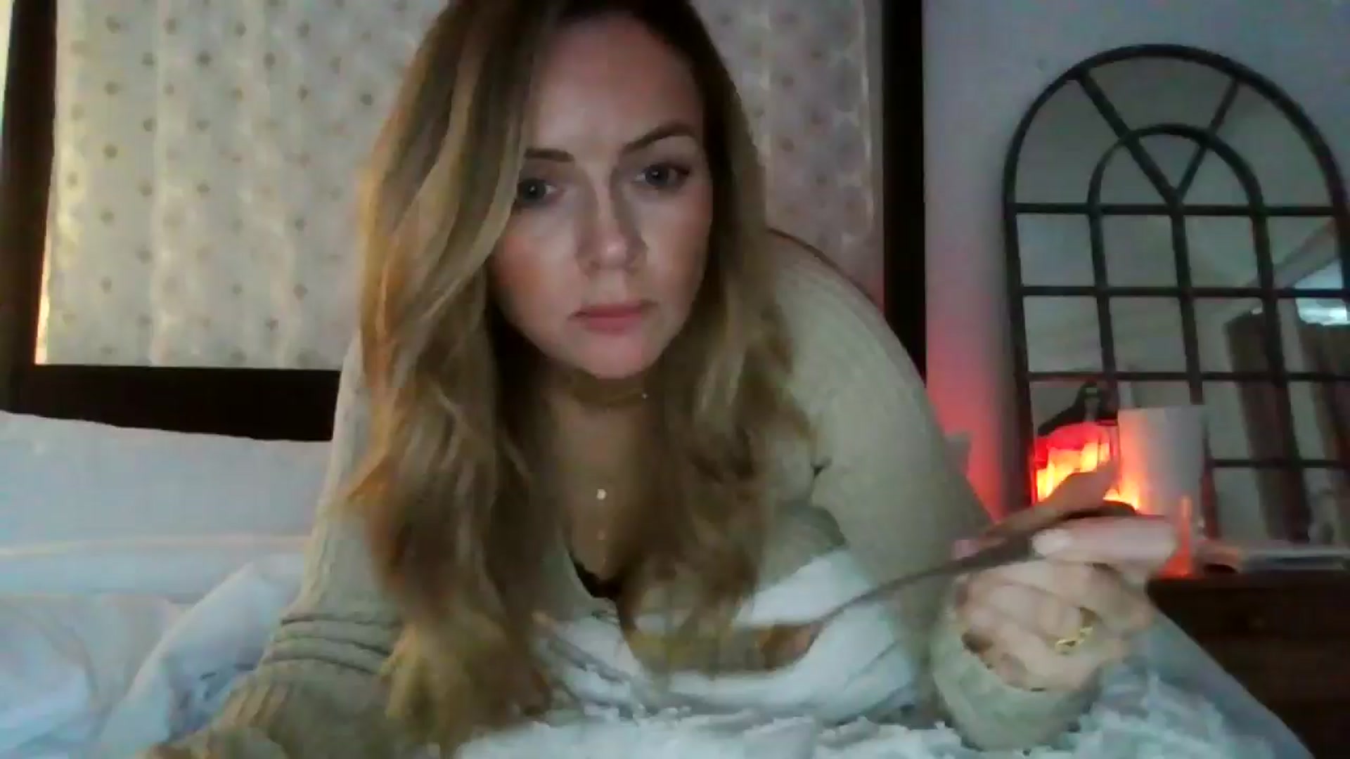 Gallery image thumbnail from Courtney's myfreecams stream on, 05/07/2024, 17:19 image 1 of 20