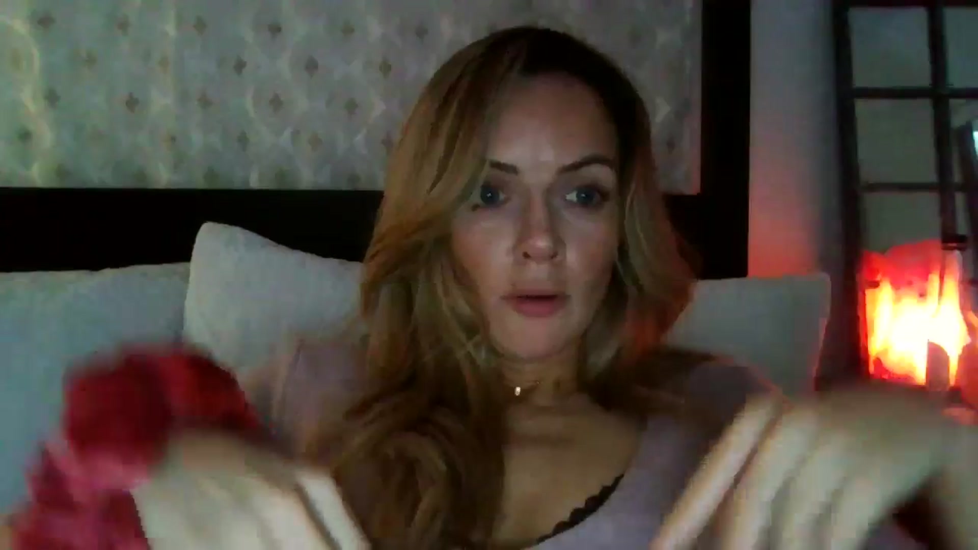 Gallery image thumbnail from Courtney's myfreecams stream on, 05/07/2024, 17:19 image 16 of 20