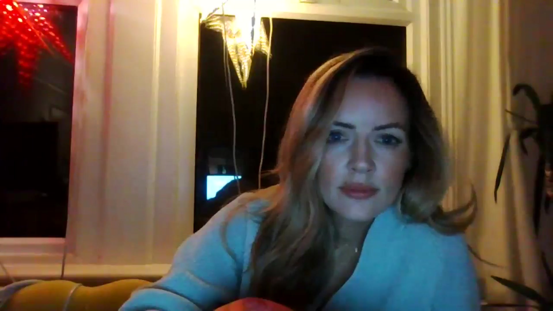Gallery image thumbnail from Courtney's myfreecams stream on, 05/13/2024, 21:29 image 17 of 20