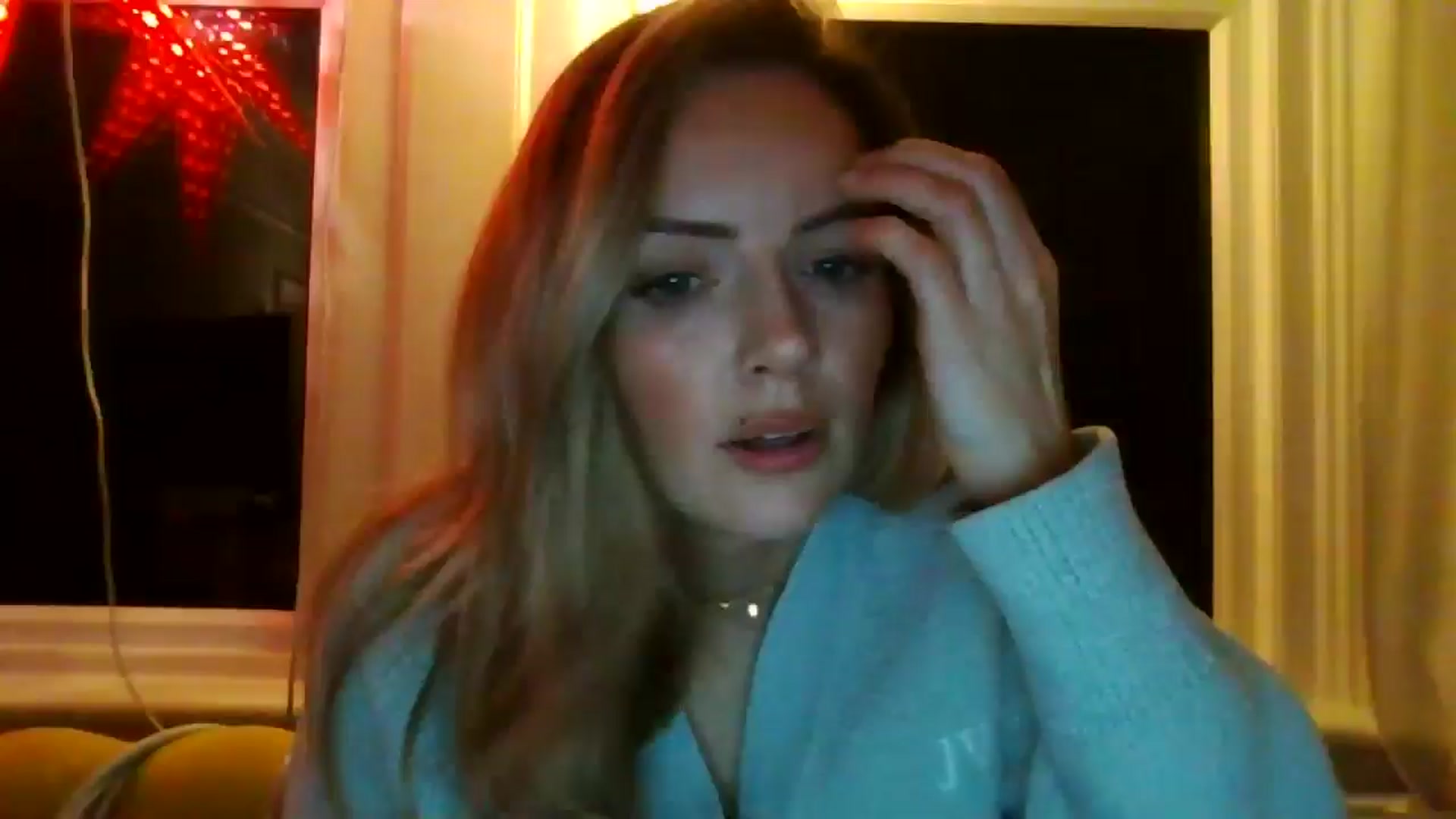 Gallery image thumbnail from Courtney's myfreecams stream on, 05/13/2024, 22:10 image 8 of 20