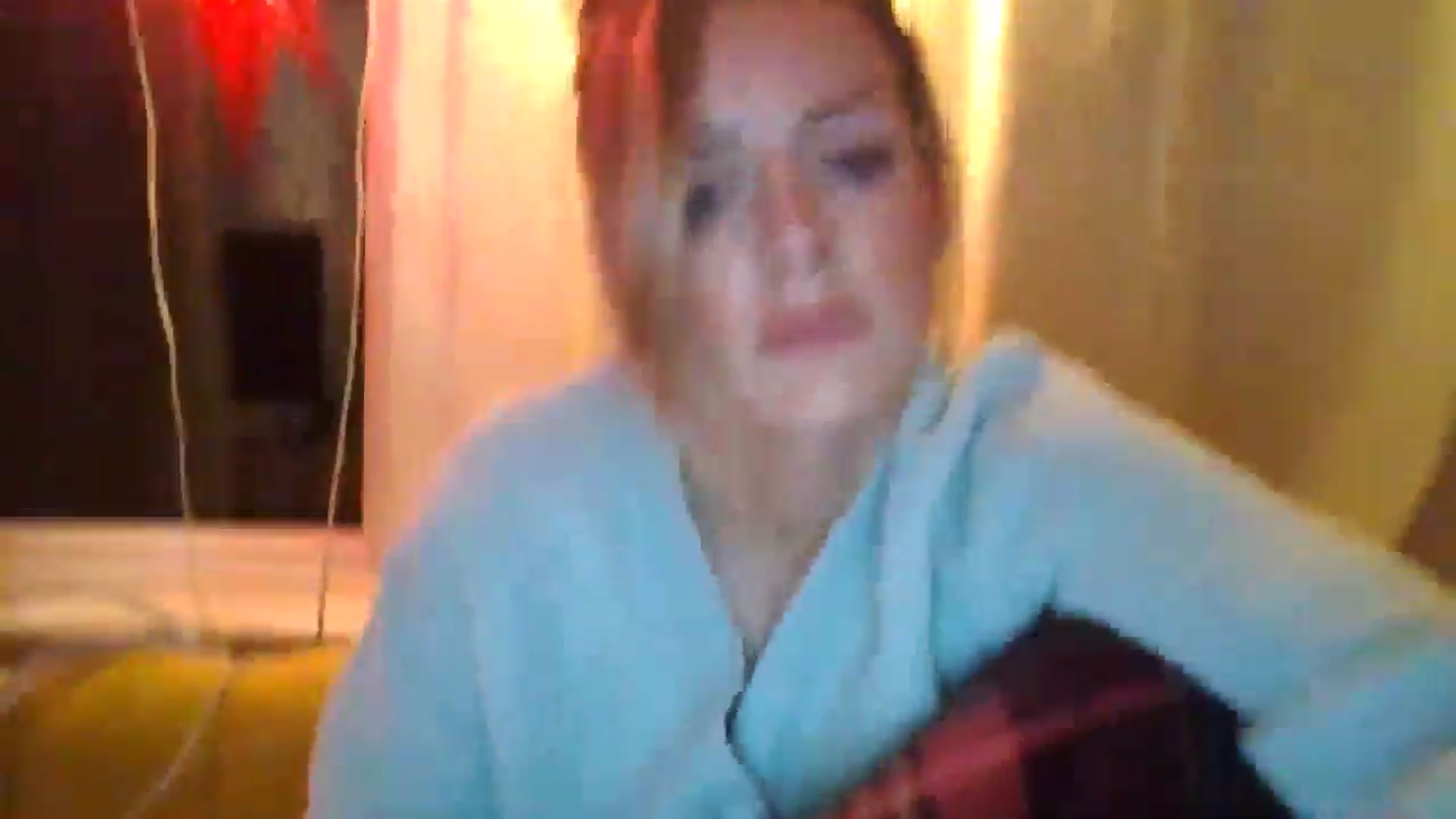 Gallery image thumbnail from Courtney's myfreecams stream on, 05/13/2024, 23:06 image 6 of 20