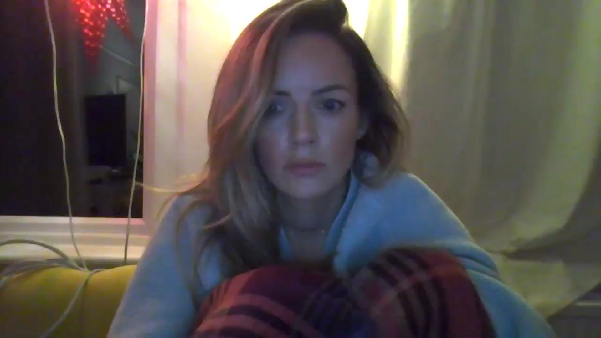 Gallery image thumbnail from Courtney's myfreecams stream on, 05/13/2024, 23:06 image 15 of 20