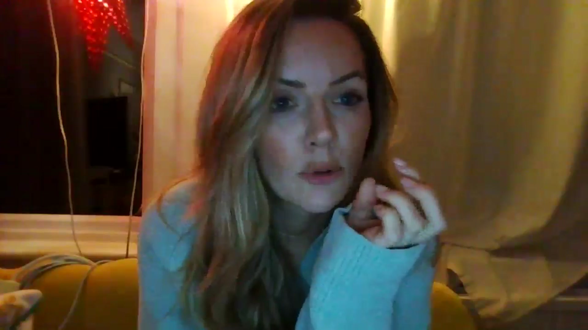 Gallery image thumbnail from Courtney's myfreecams stream on, 05/13/2024, 23:06 image 3 of 20