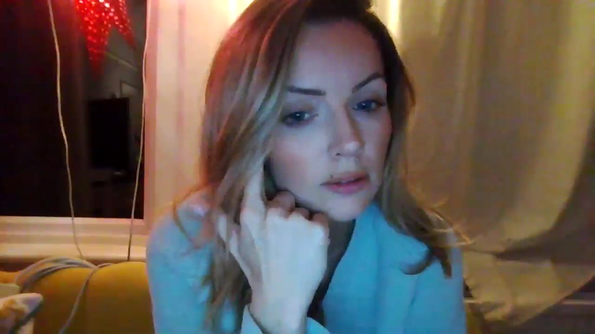 Gallery image thumbnail from Courtney's myfreecams stream on, 05/13/2024, 23:06 image 2 of 20