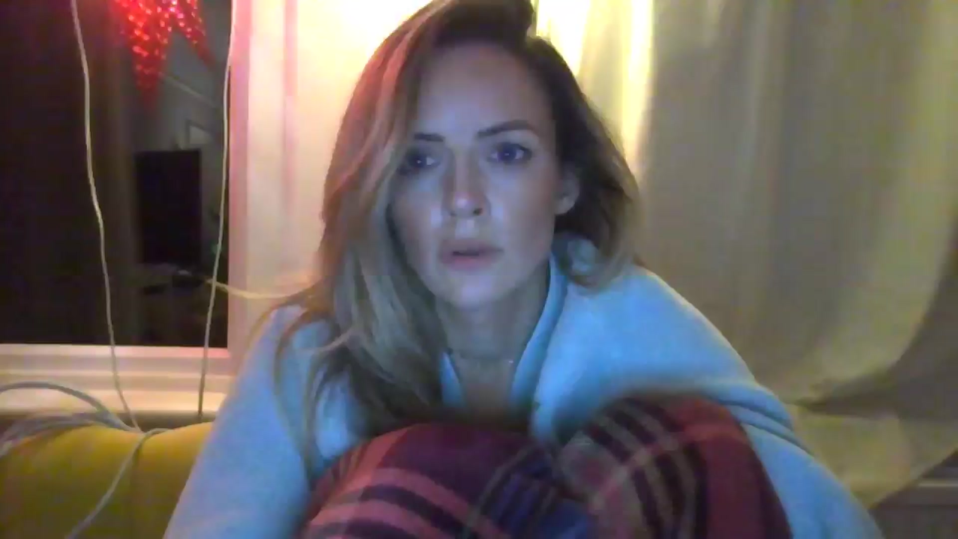 Gallery image thumbnail from Courtney's myfreecams stream on, 05/13/2024, 23:06 image 14 of 20